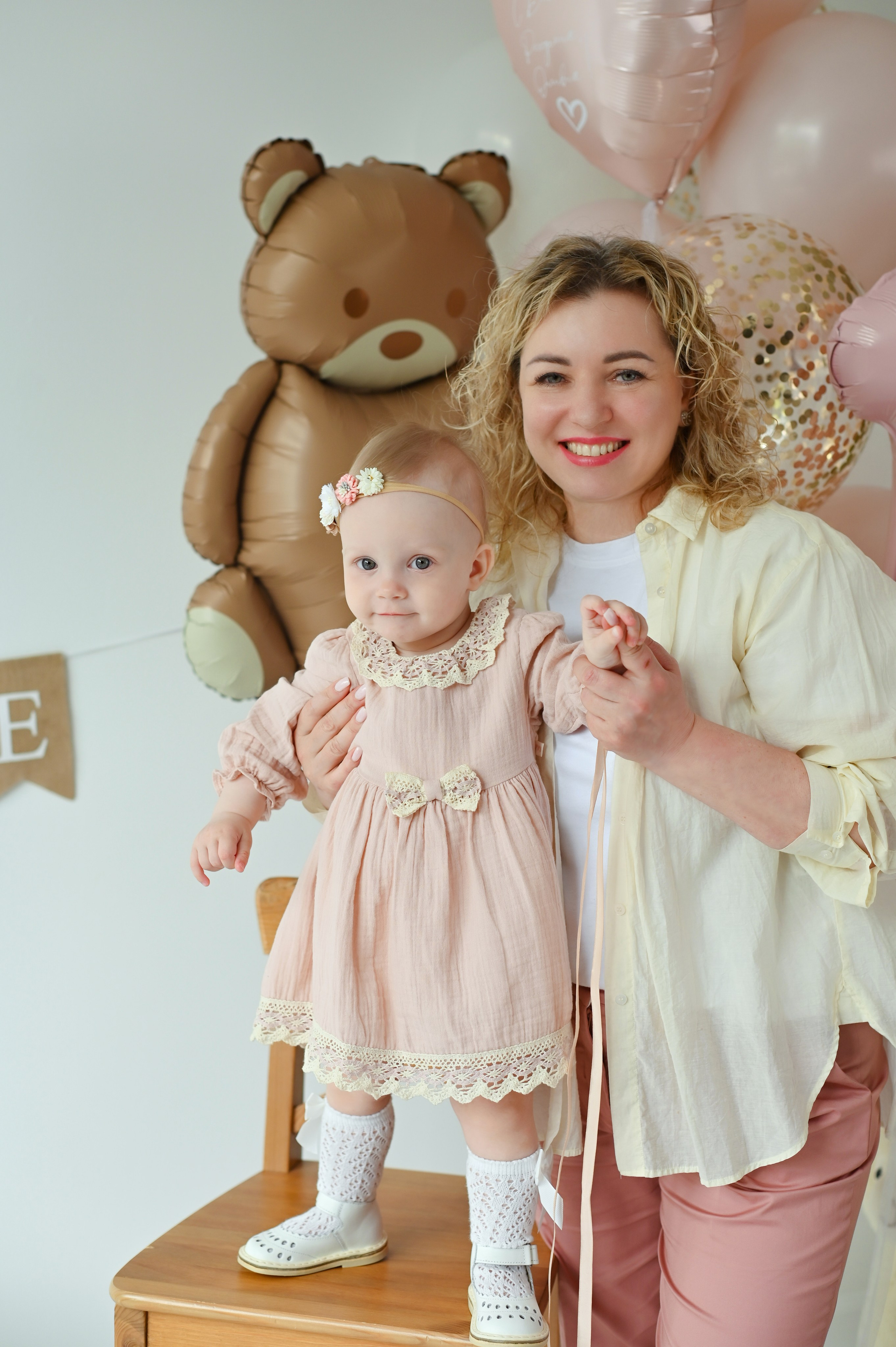 Первый день Рождения. Фотограф Альбина Вакунова