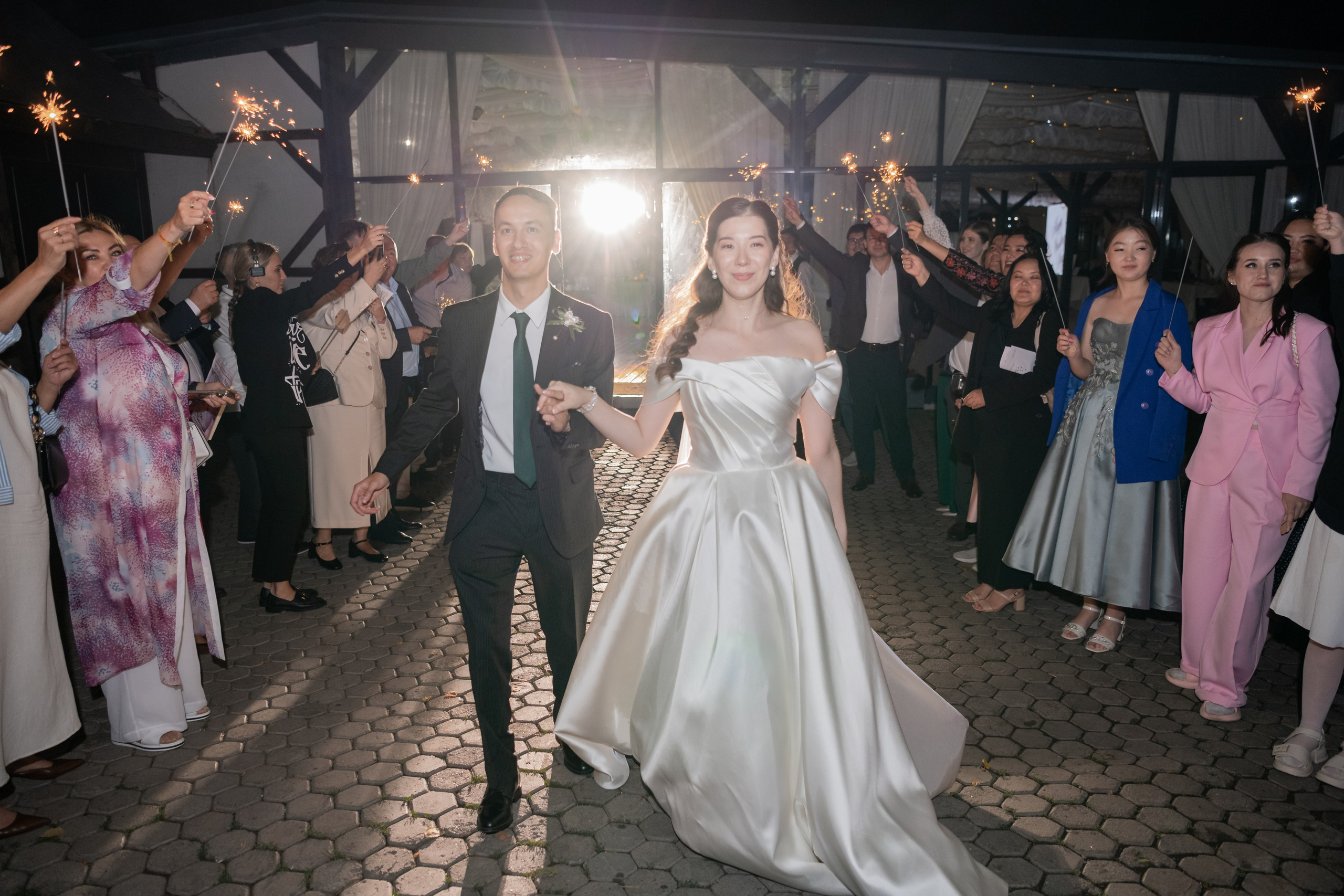 Вячеслав Аделm Свадьба. Фотограф Астана, Алматы