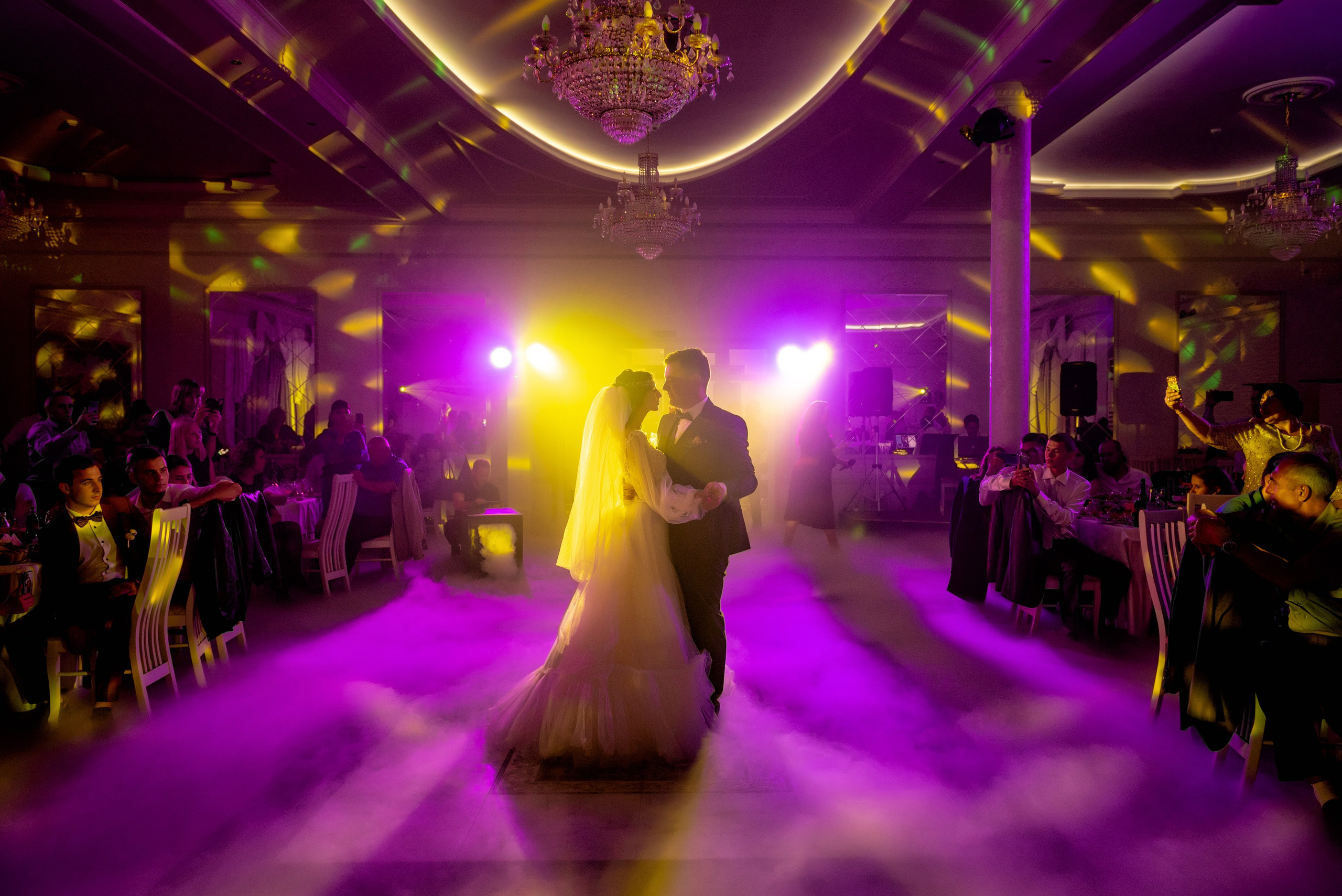 Оператор на свадьбу в Ростове на Дону: качественная видеосъёмка по доступным ценам