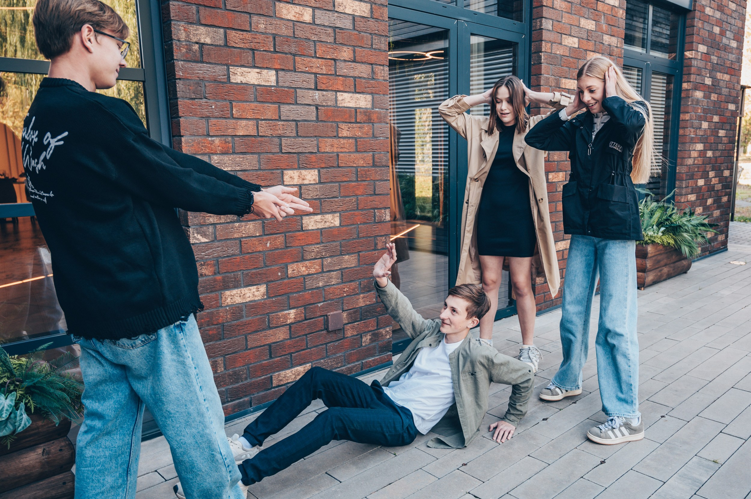В парке. Выпускные альбомы и Школьный фотограф в Алексеевке, Бирюче, Красном