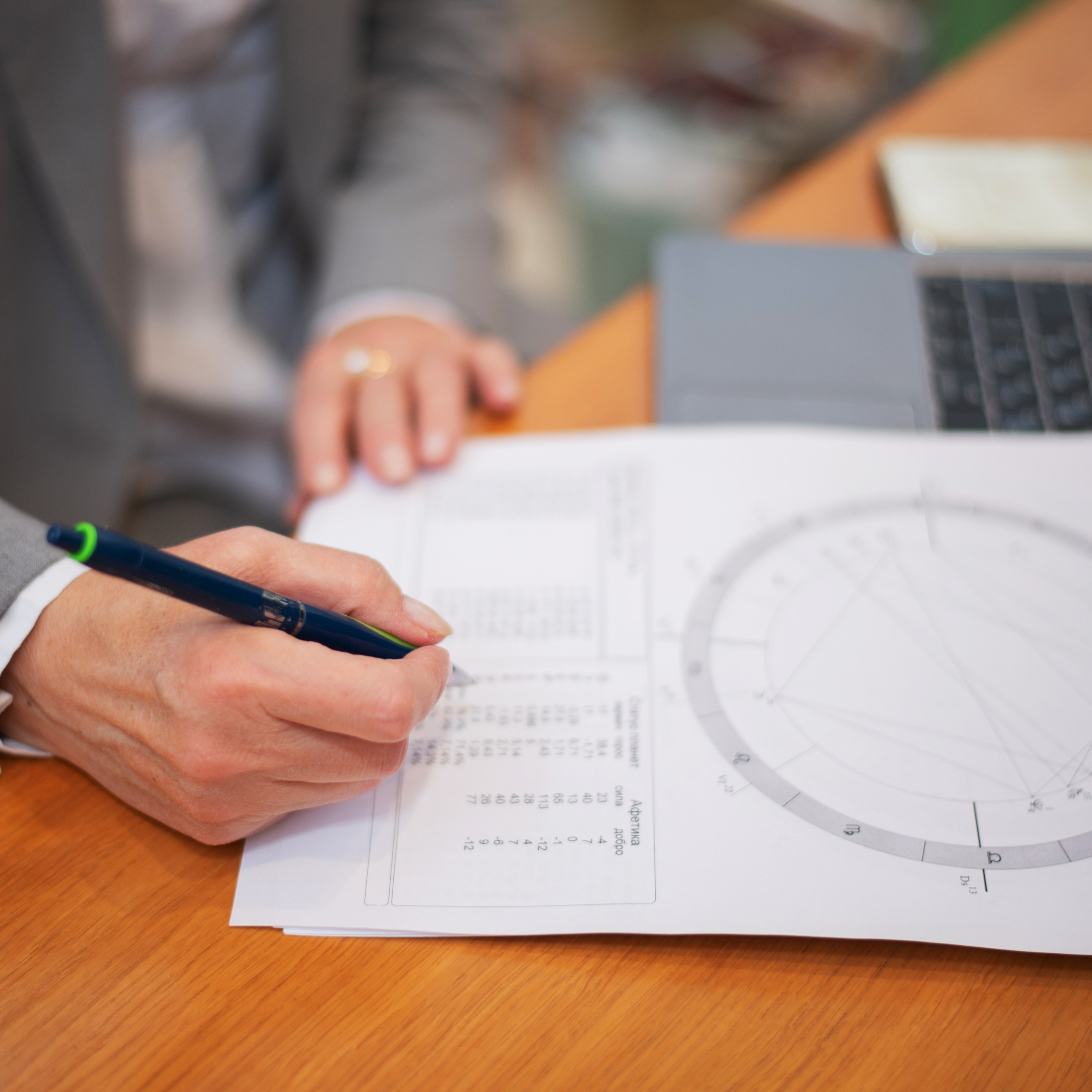 Астролог. Лина Курочка — ваш фотограф