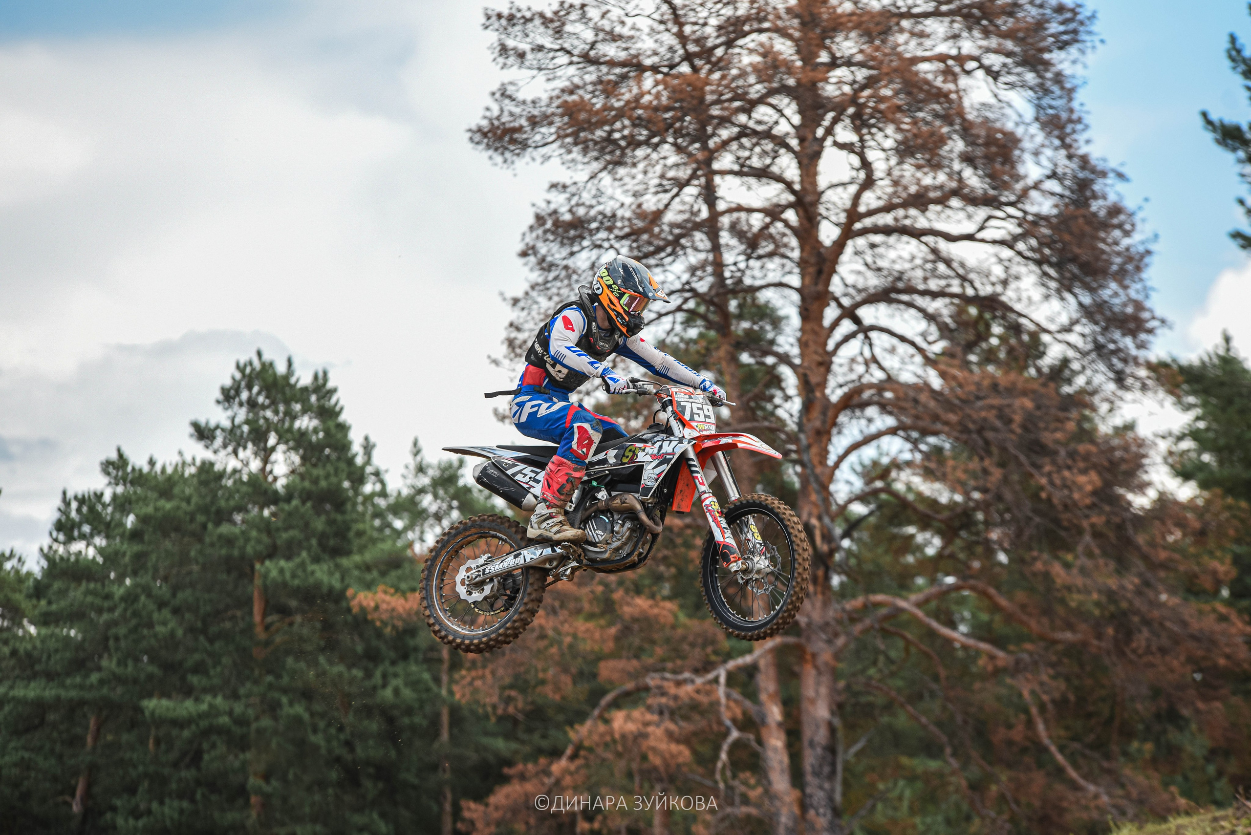 4 этап Winline чемпионата России по суперкроссу. Мотофотограф в Нижнем Новгороде Динара Зуйкова