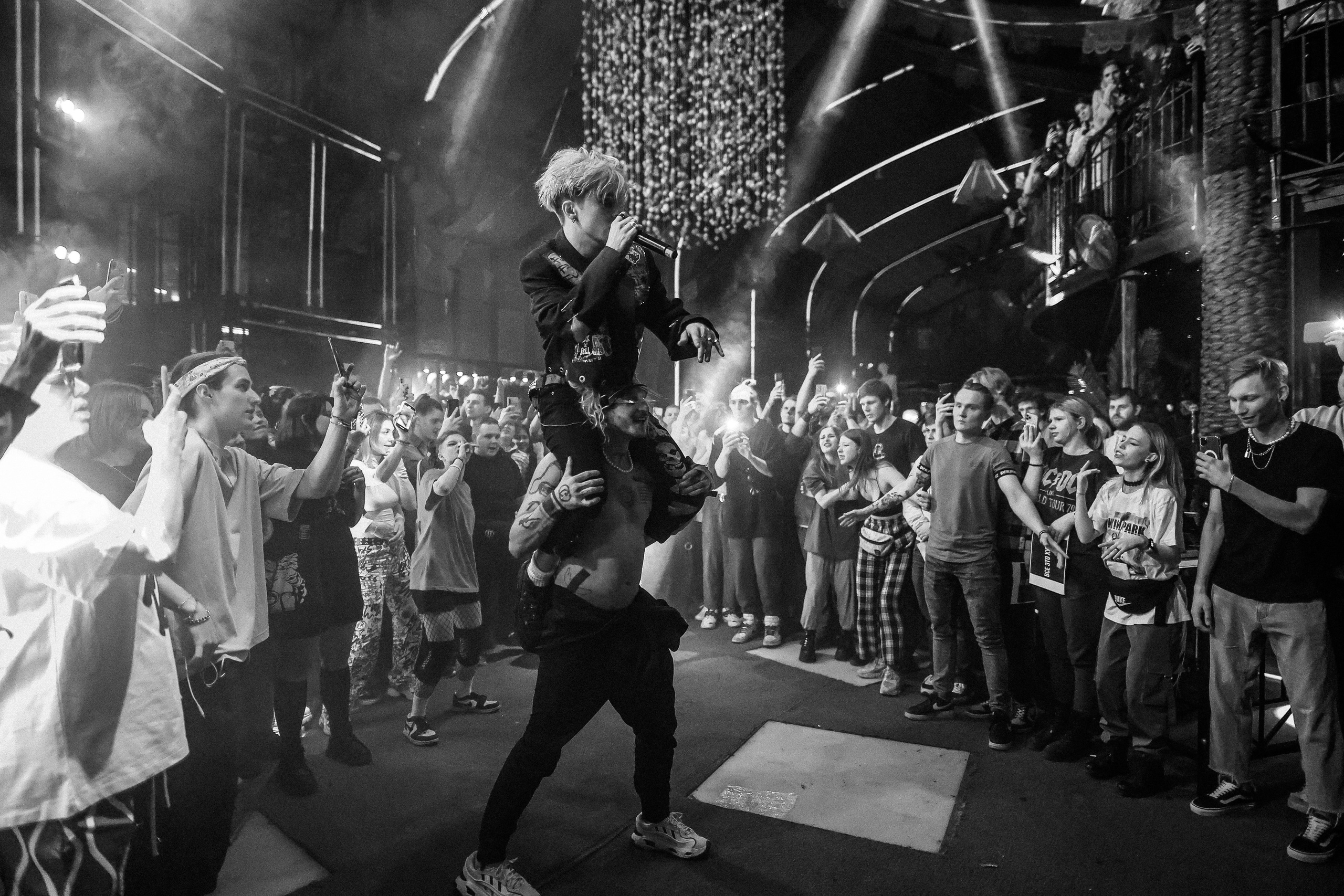 ПОЛ ПУНШ @GIPSY