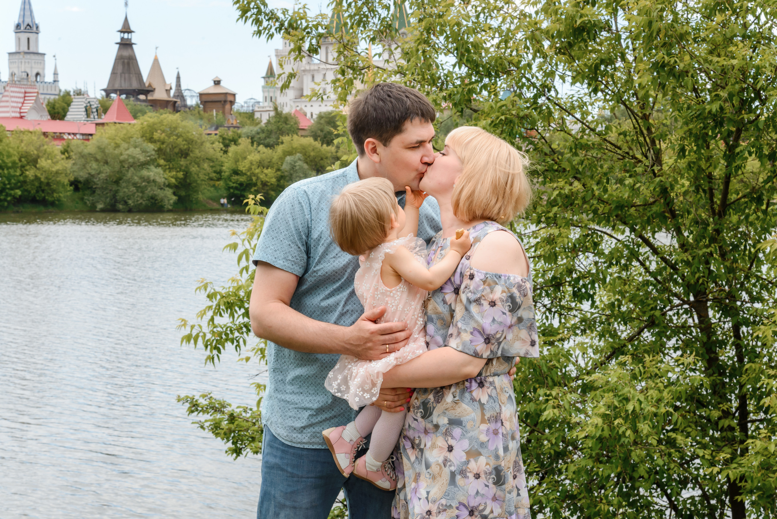 Фотопрогулка на годовасие. Фотограф в Москве Елена Брюханова