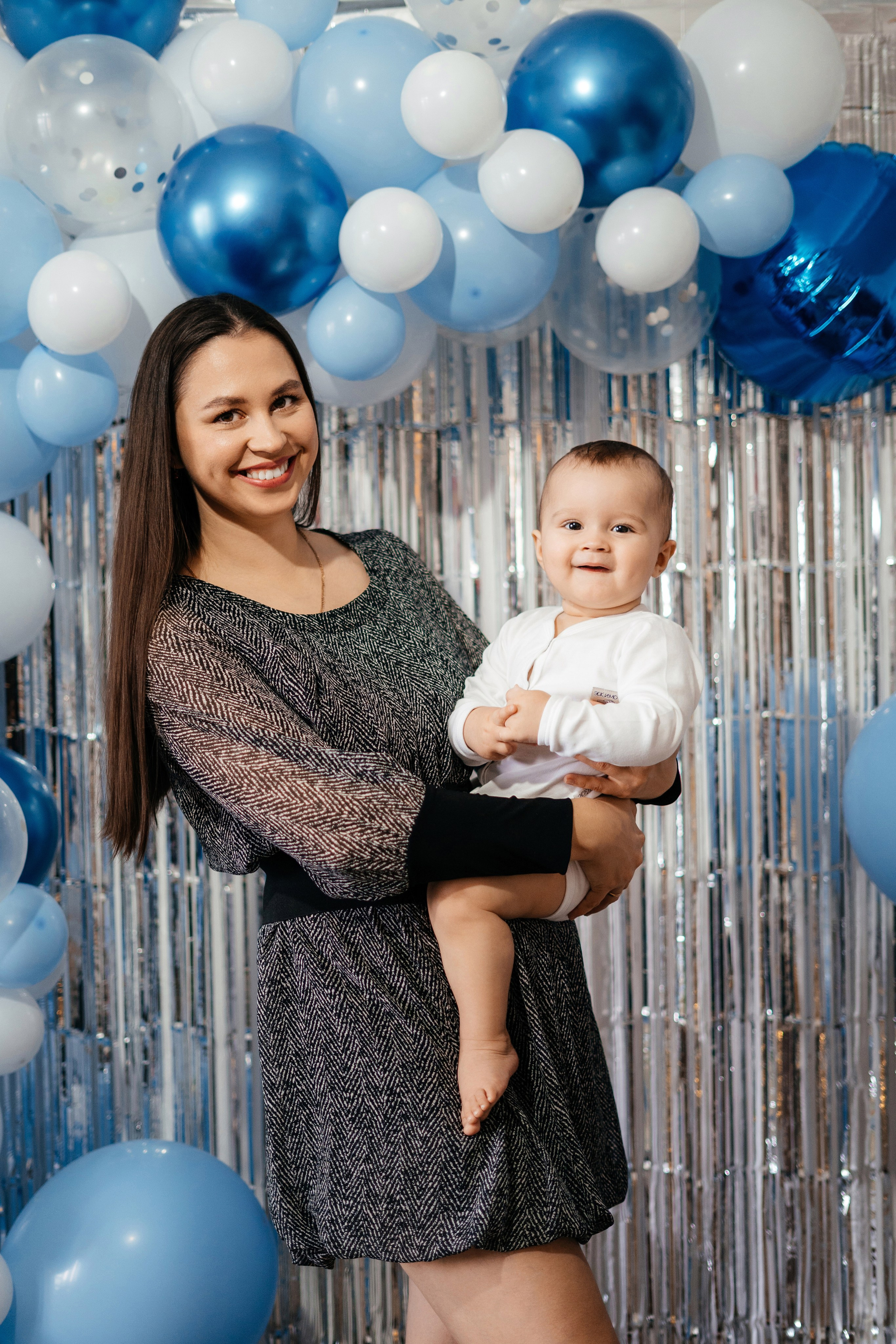 Домашнее годовасие Юры. Главная