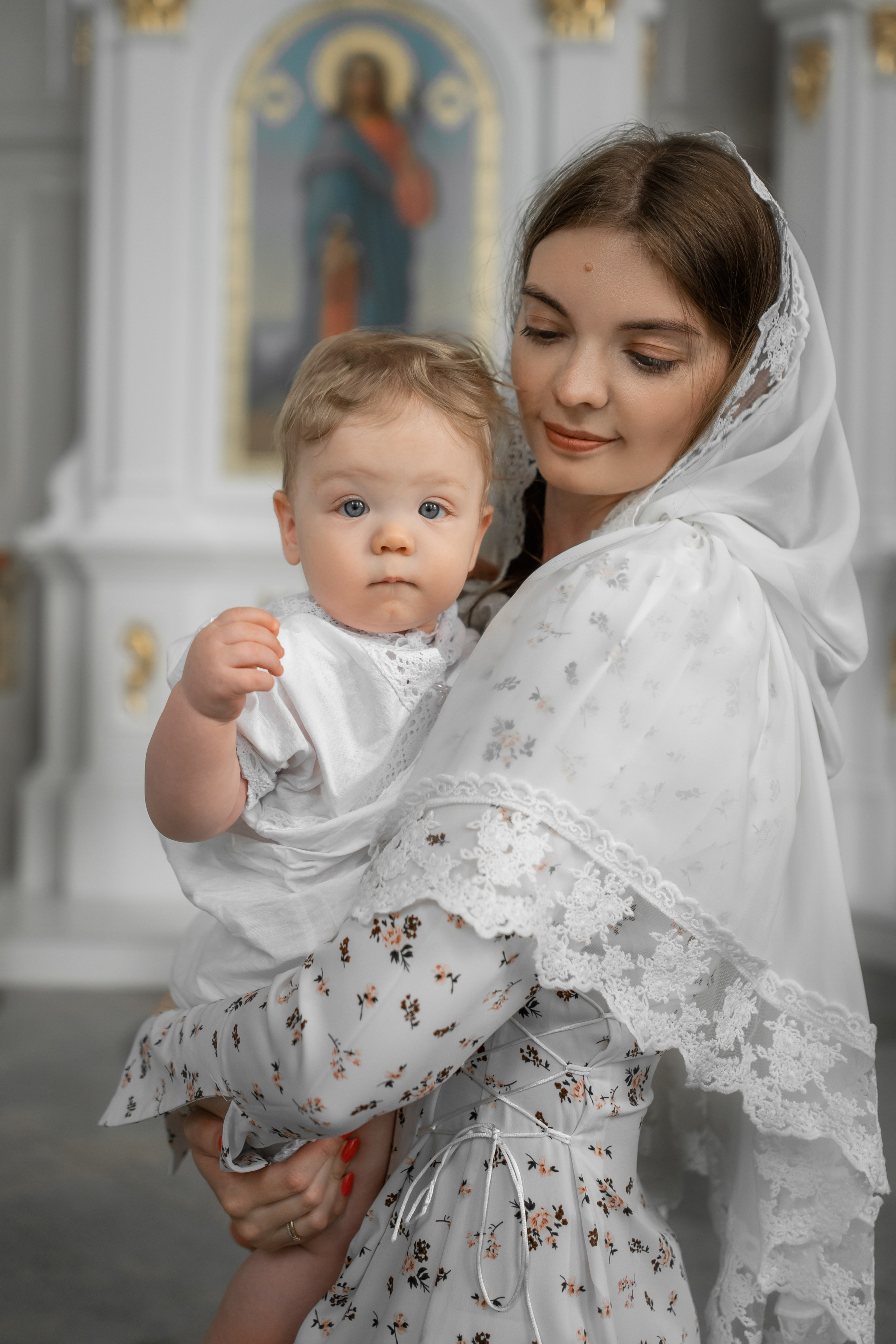 Крещение в Смольном соборе. Фотограф на крещение и венчание, семейный фотограф в Санкт-Петербурге