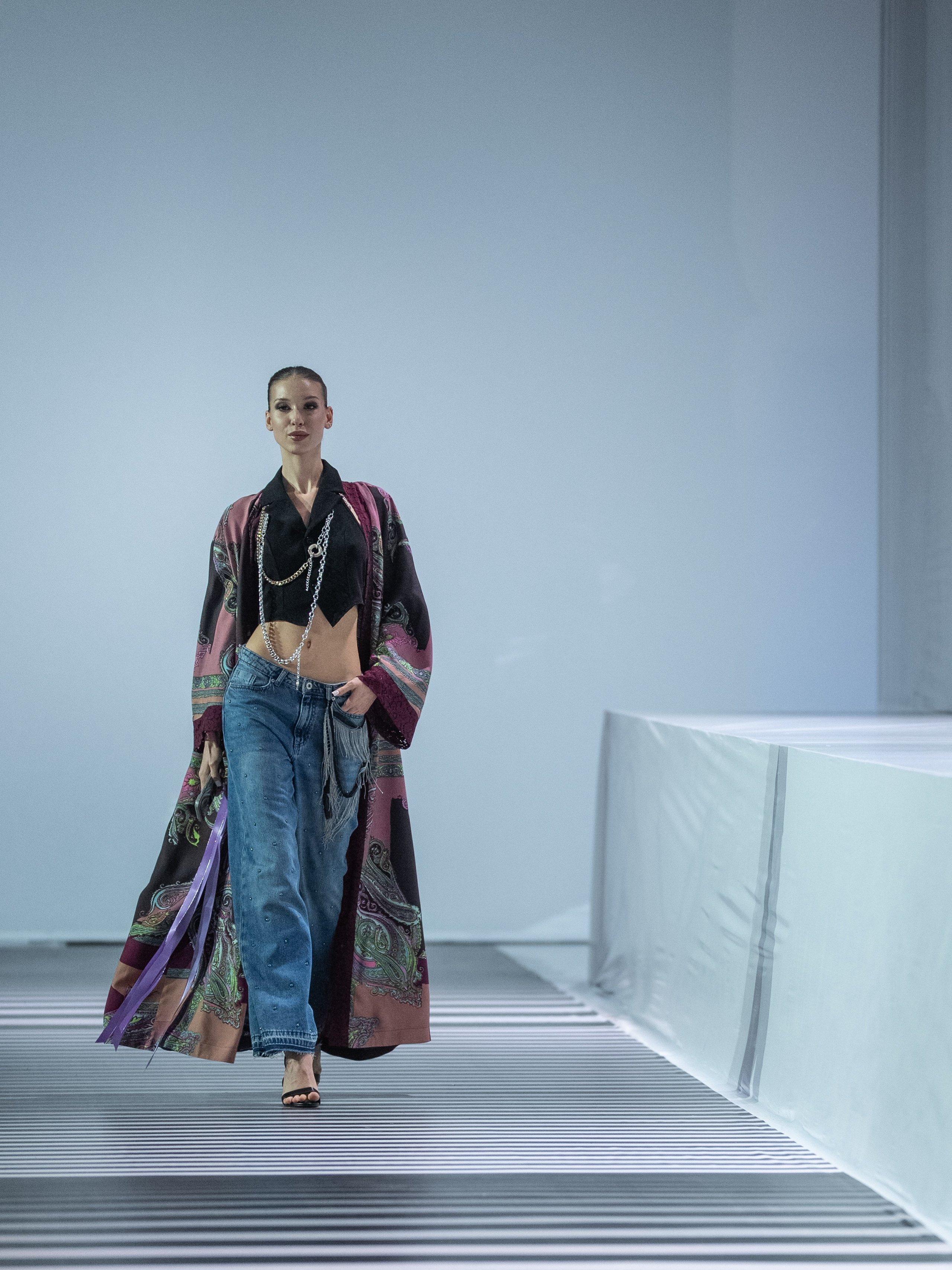 Brad YEARLAN ZHOLDASBEK. Сайт Алматинского НЮ АРТ, будуар и фэшн фотографа Дениса Карпенко