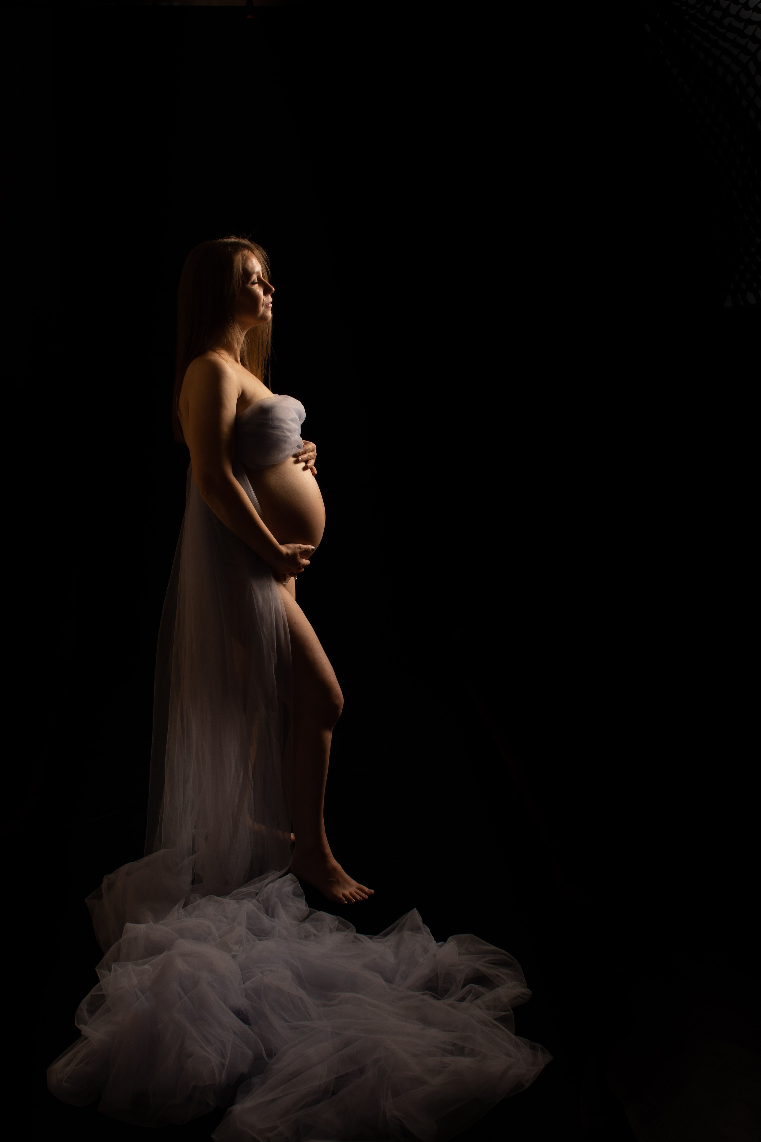 В темном ключе. Фотосессия беременности — Крылова Натали — Москва