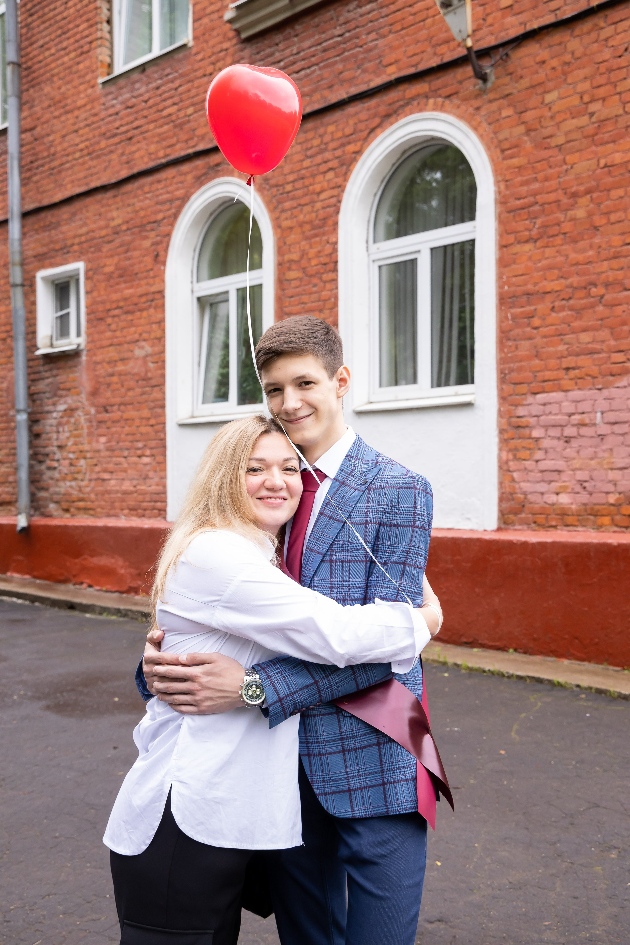 Последний звонок 11 кл. Свадебный фотограф в городе Подольск МО и Москва Крылова Ирина