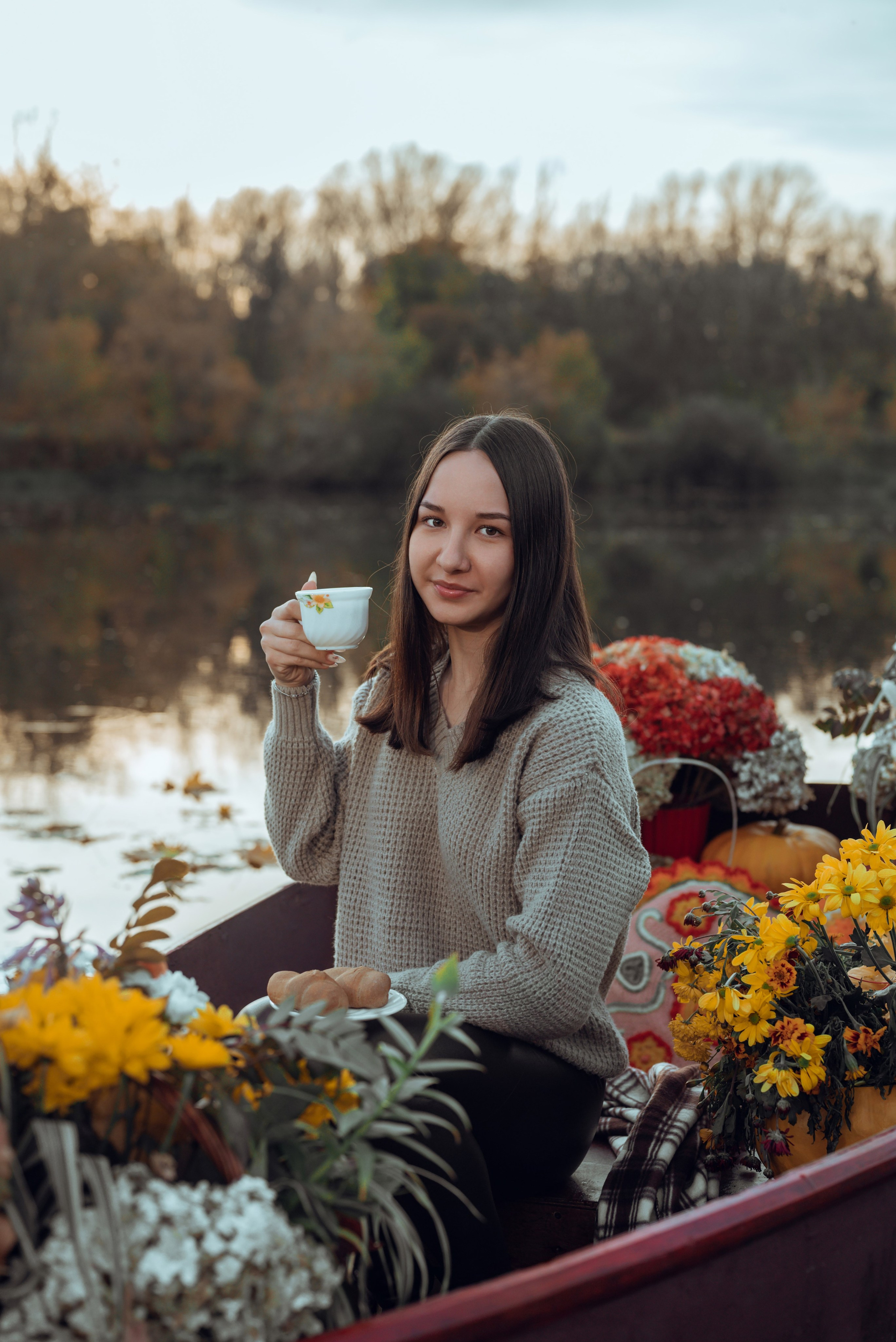 Фотопроект с осенней лодкой. Фотограф в городе Салават