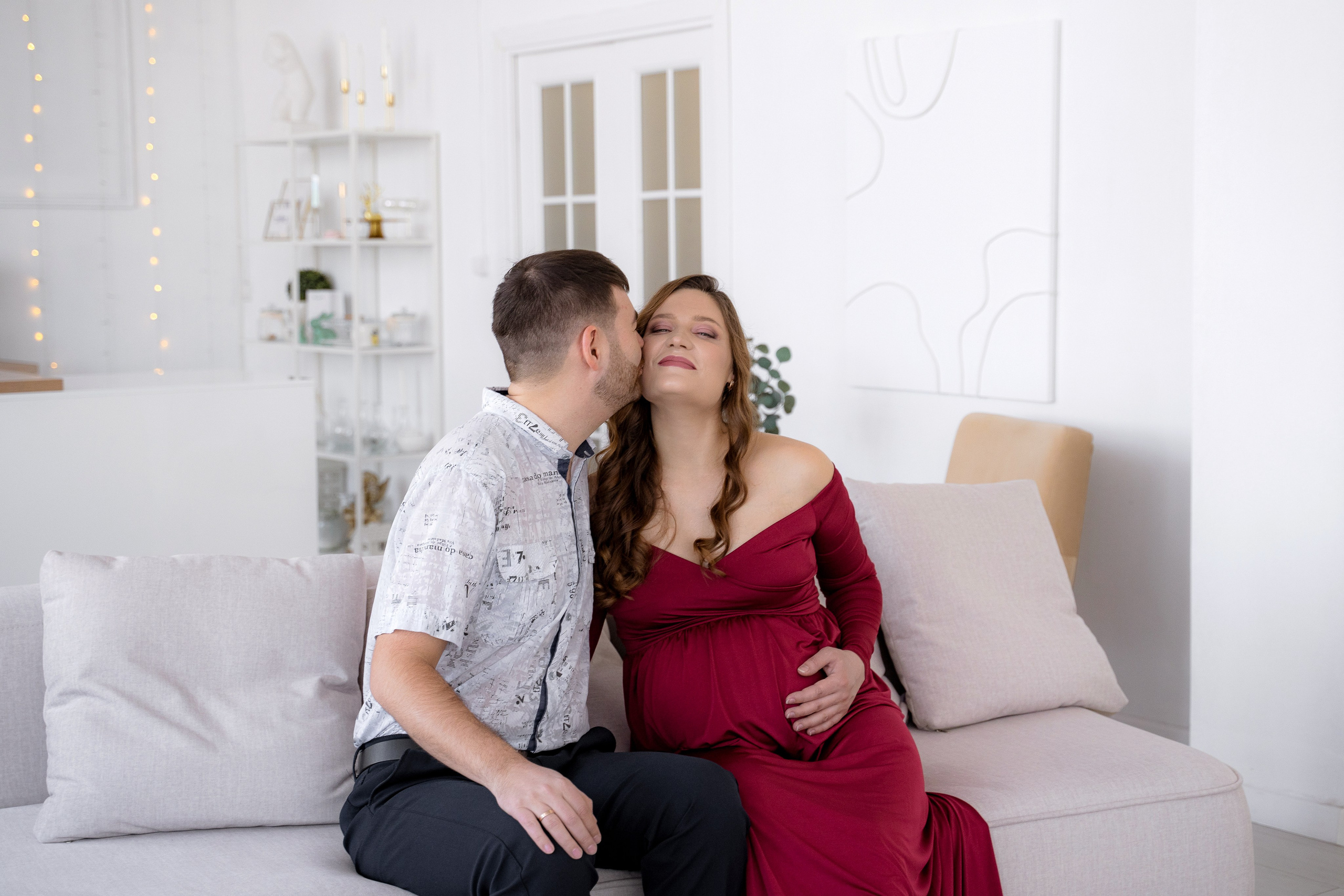 Беременность Люкс. Фотостудия Малина в городе Улан-Удэ. Фотограф Ирина Жарникова