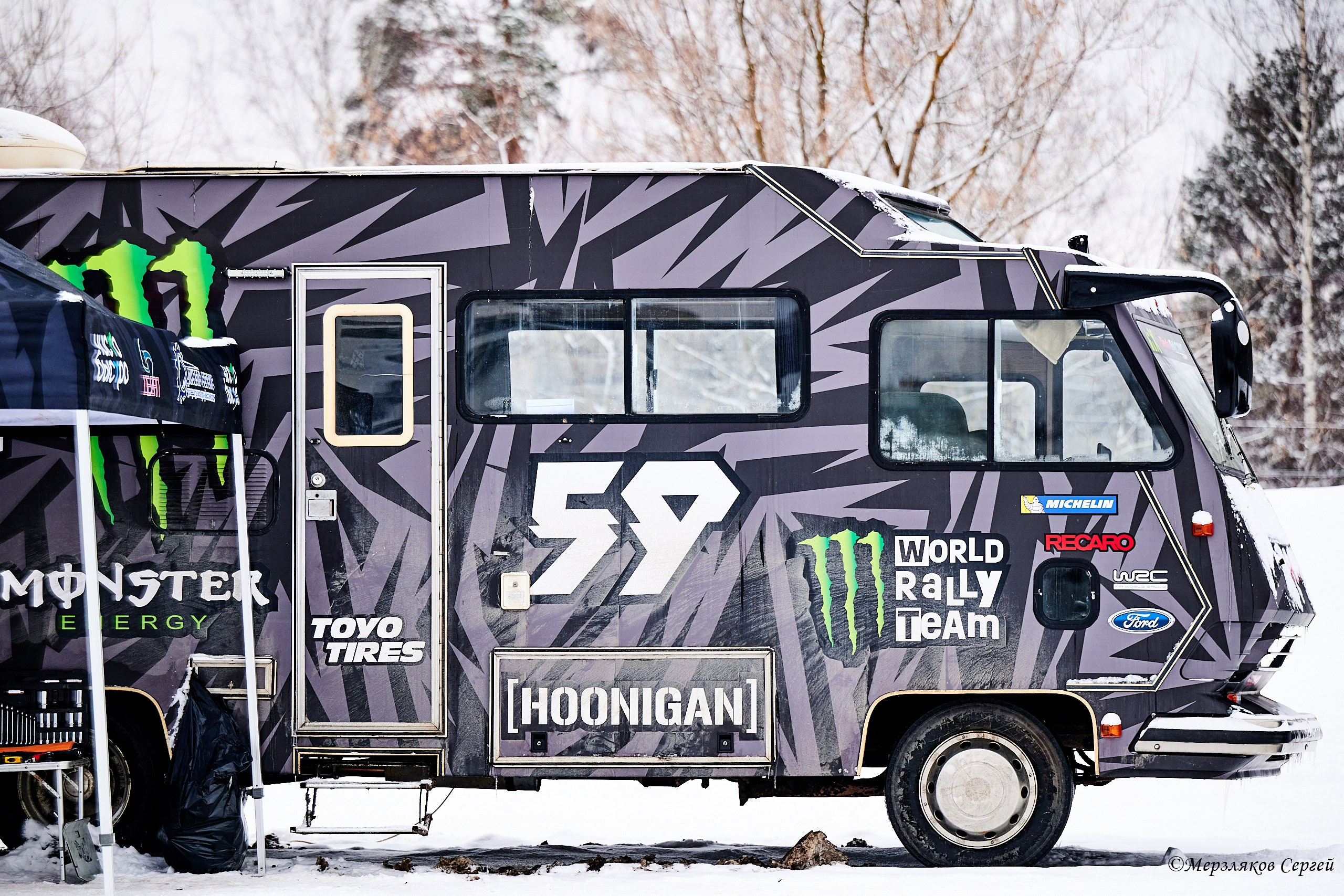 Трековые автогонки на льду Чемпионат России. Спортивный репортажный фотограф в Ижевске Сергей Мерзляков