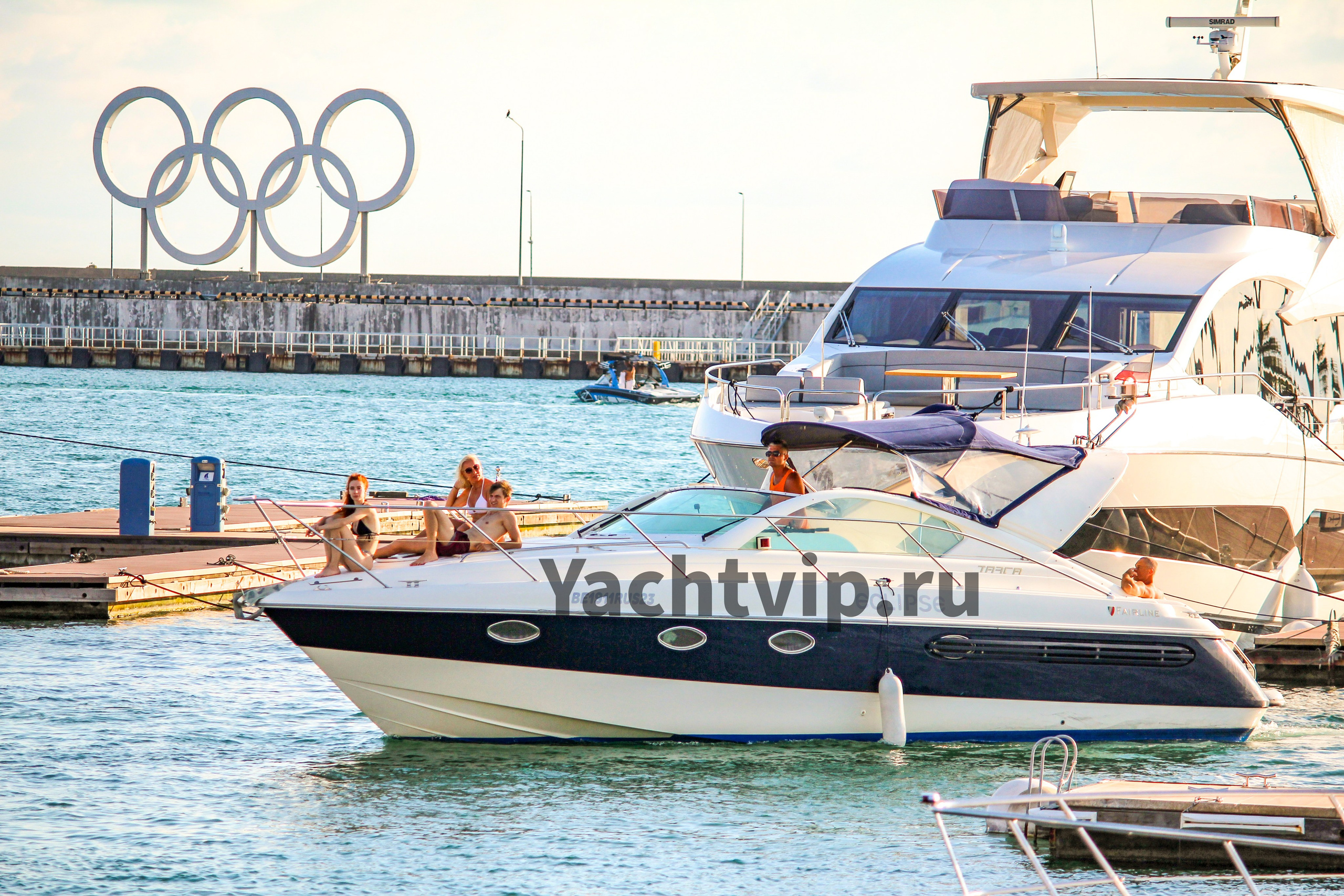 КОМФОРТ КАТЕРА В СОЧИ. Аренда Яхт в Сочи от Эконом до Премиум Класса