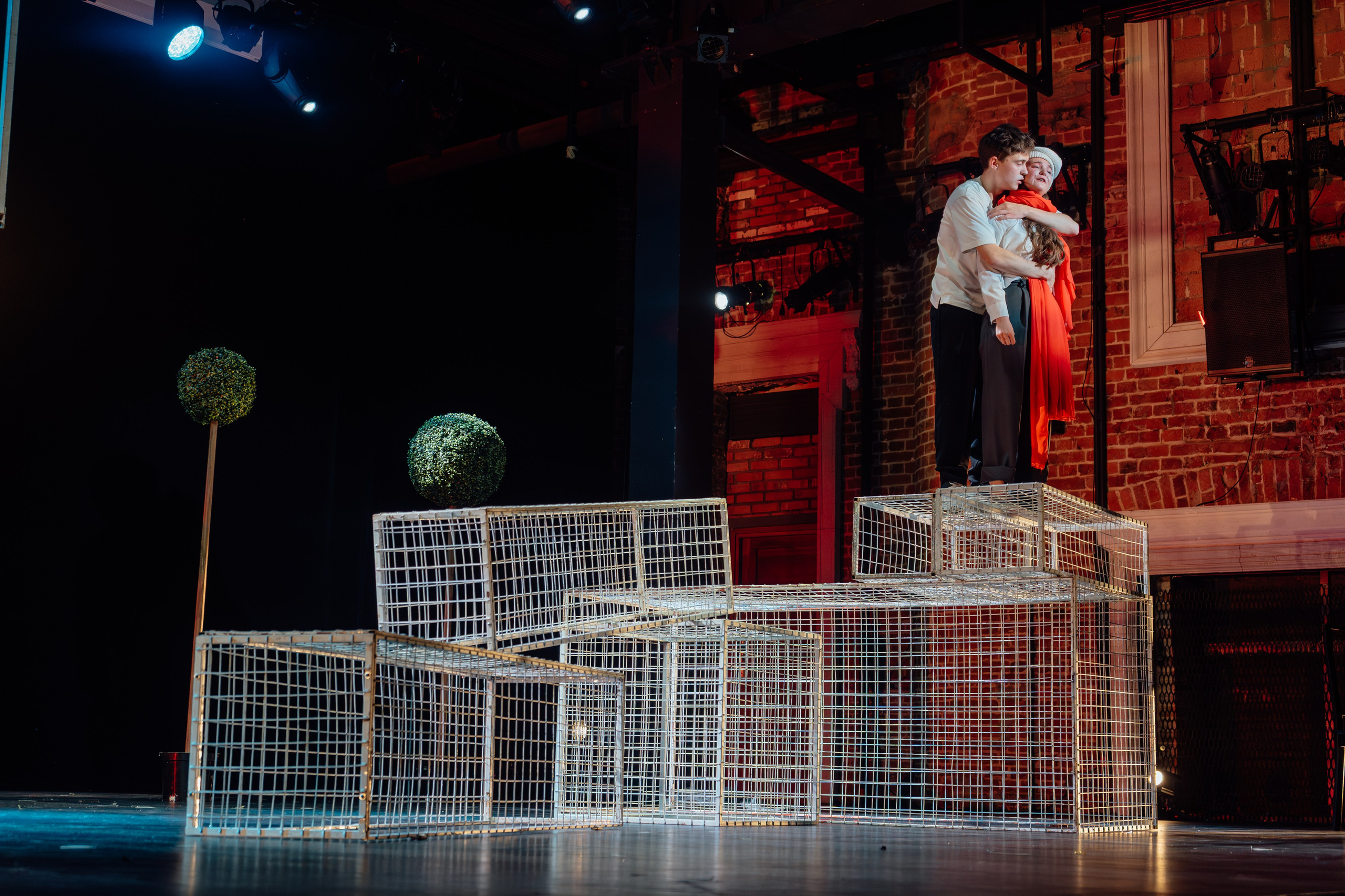 Сначала театр — театр с начала. «Дикарь». Никита Скрипник — ТЕАТР В СТИЛЕ ФЭШН