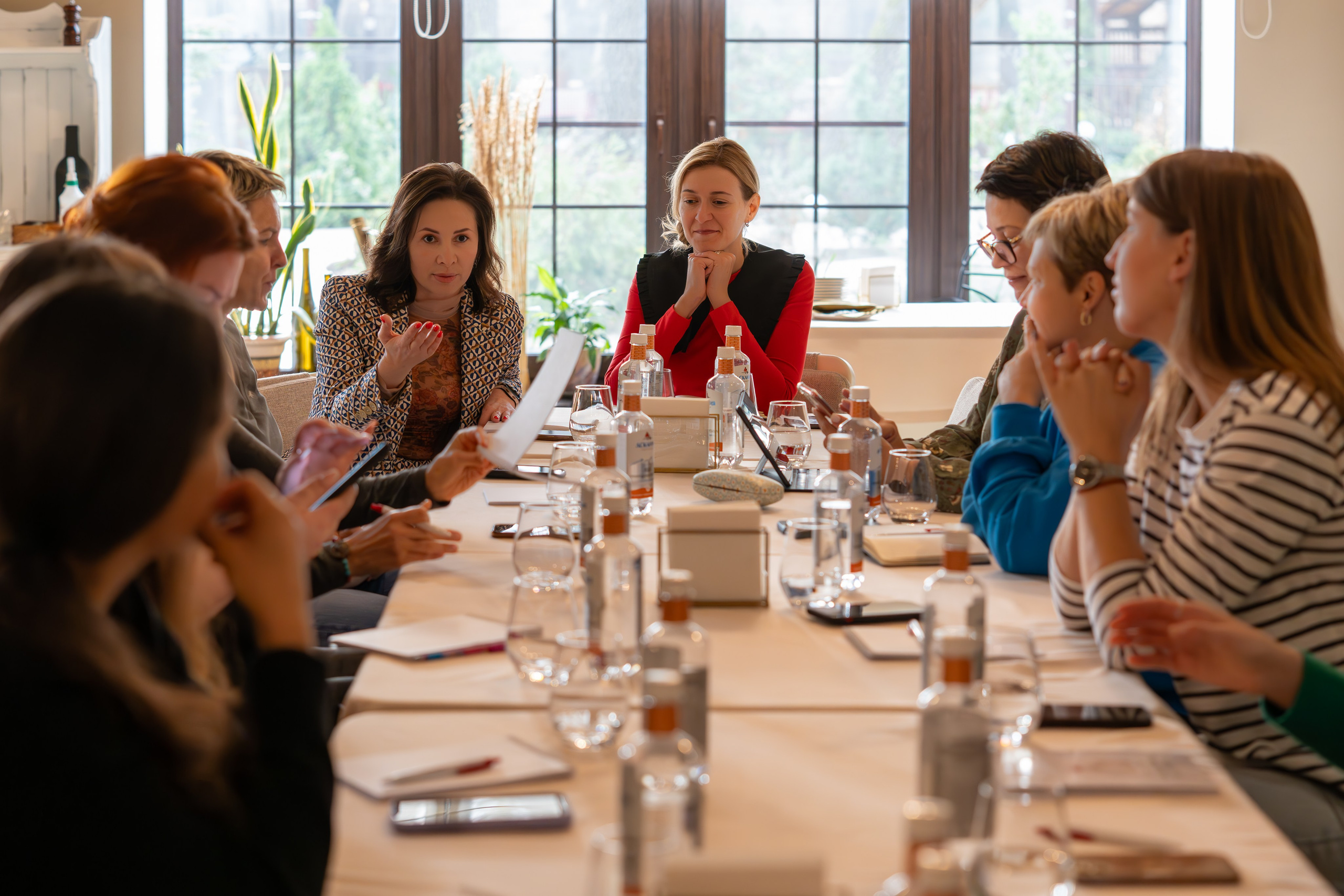 Литературная мастерская с Ольгой Шутовой в «Винотеррии». Репортажный фотограф в Красной Поляне и Сочи Павлюченко Екатерина