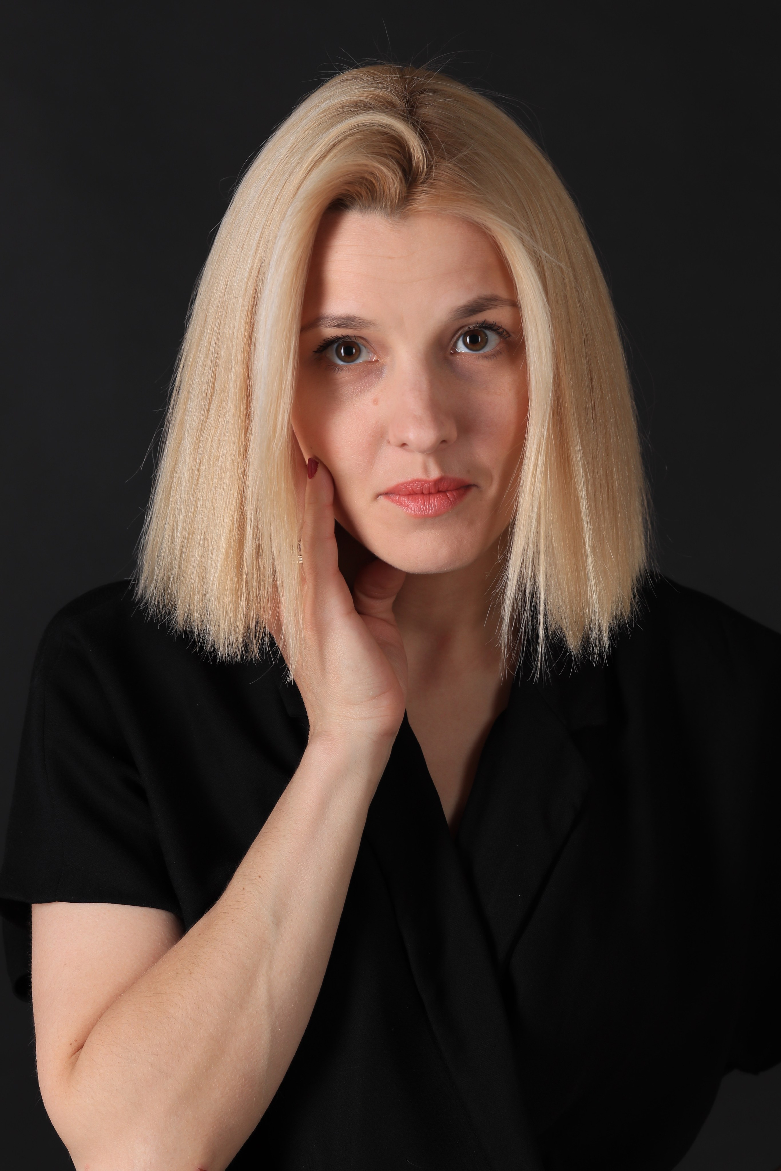 Портфолио актрисы Ксении Ивановой. Профессиональный фотограф Алена Александрова