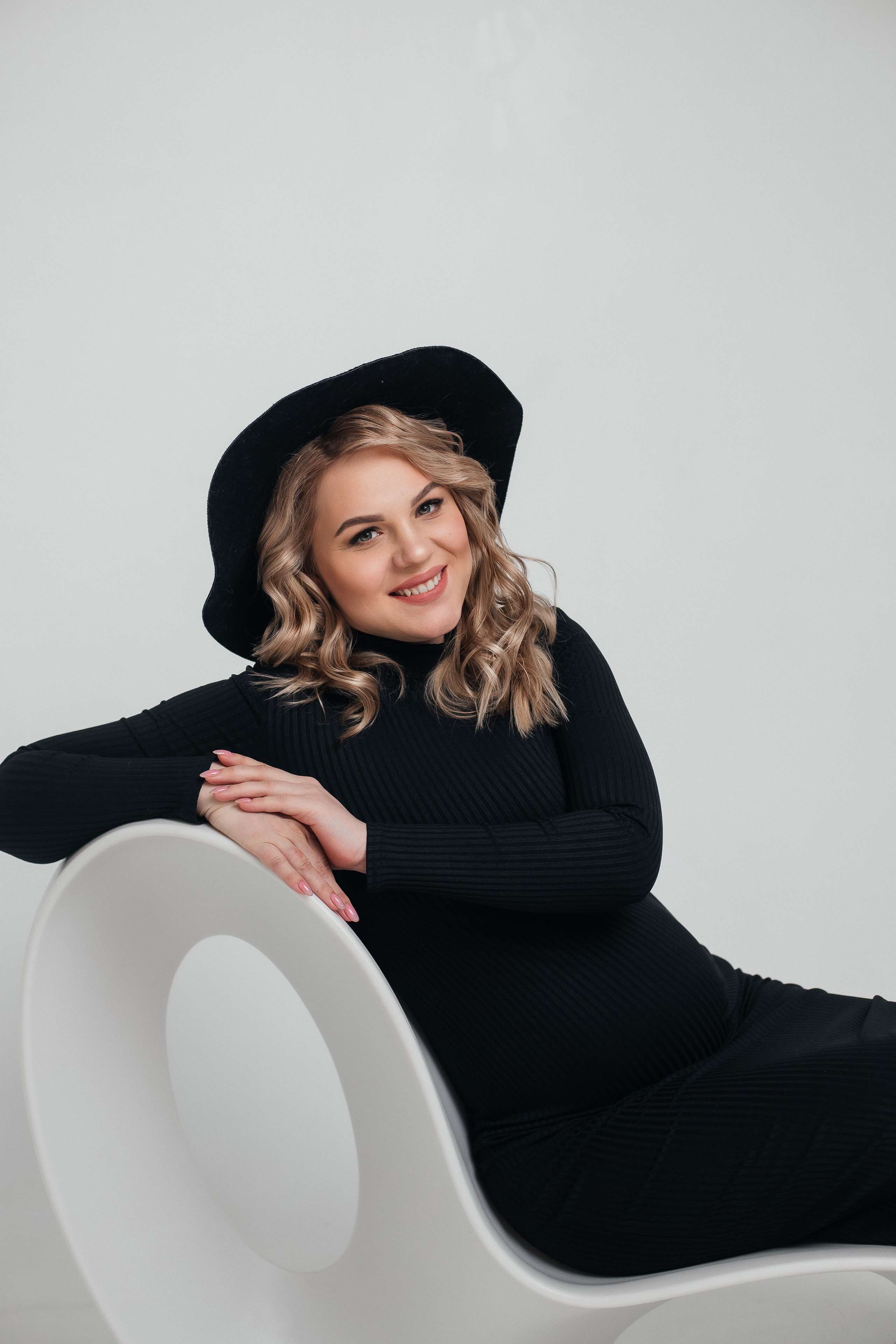 Беременность. Креативный и женский Фотограф Омске Наталья Лебедева