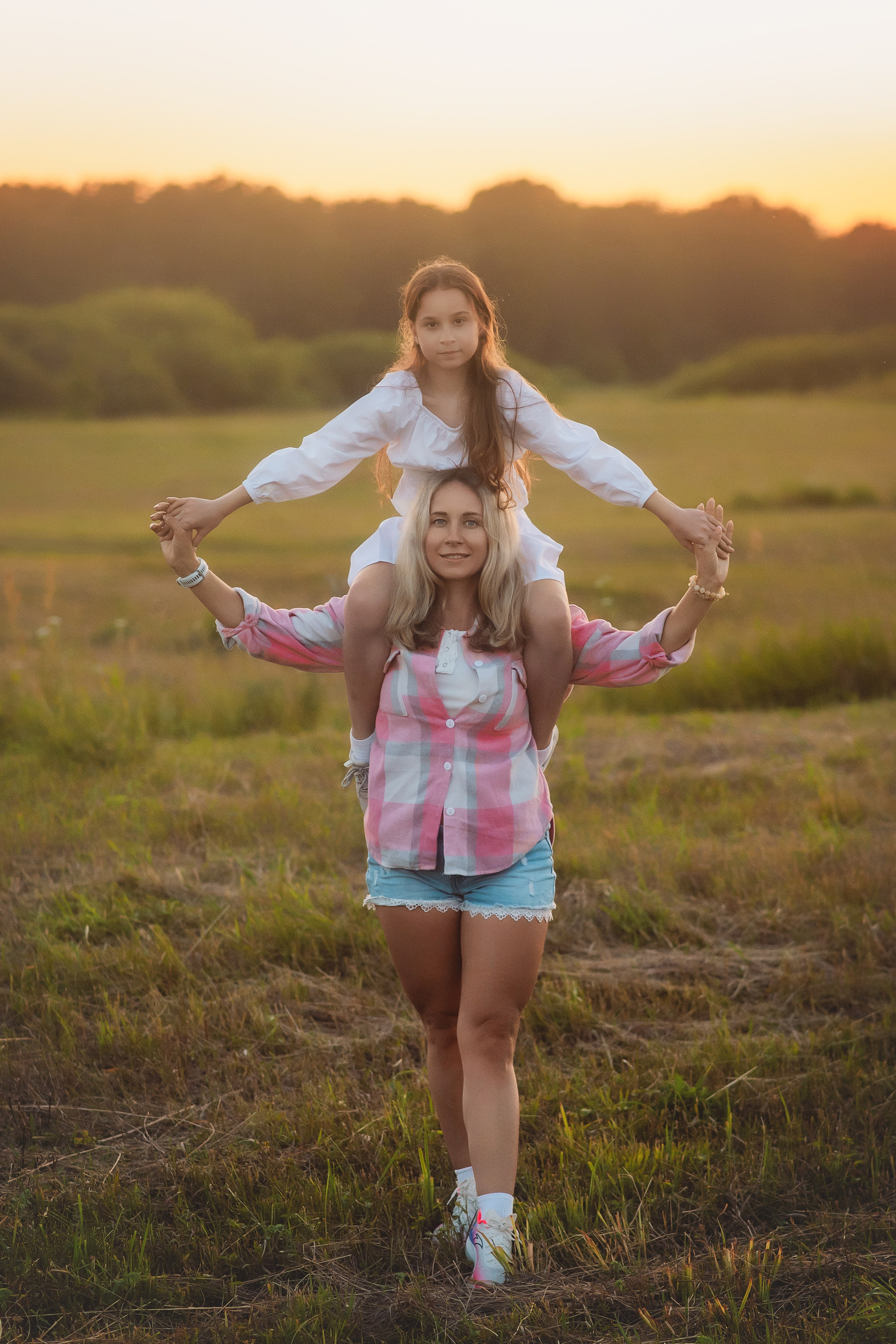 Наташа, Агата, Назар и Август — 17.07.2025. Фотограф — Анималист | Анна Абрамова