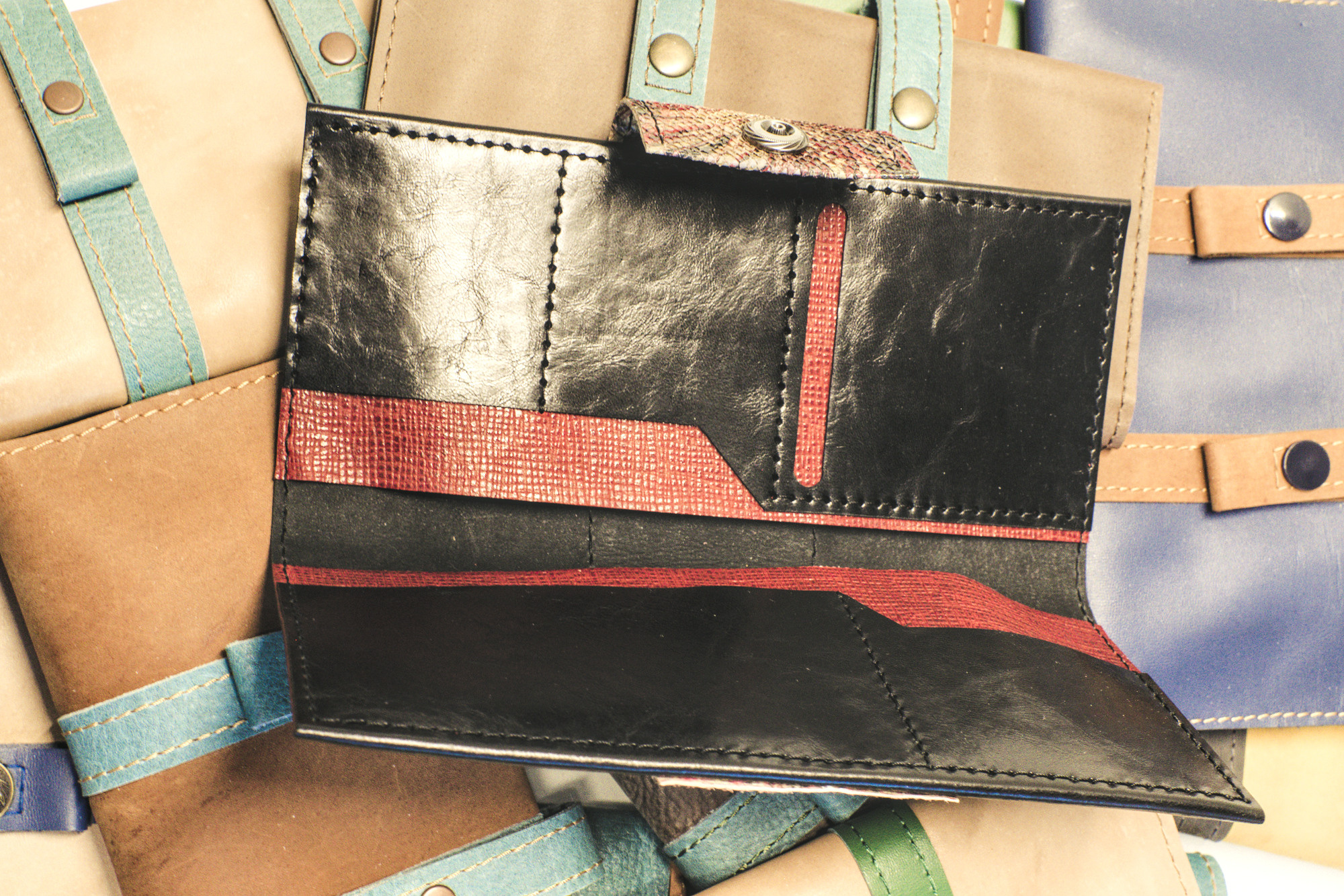 Изделия из кожи ручной работы. Фотограф анималист, пейзажист, спортивные мероприятия. Новосибирск