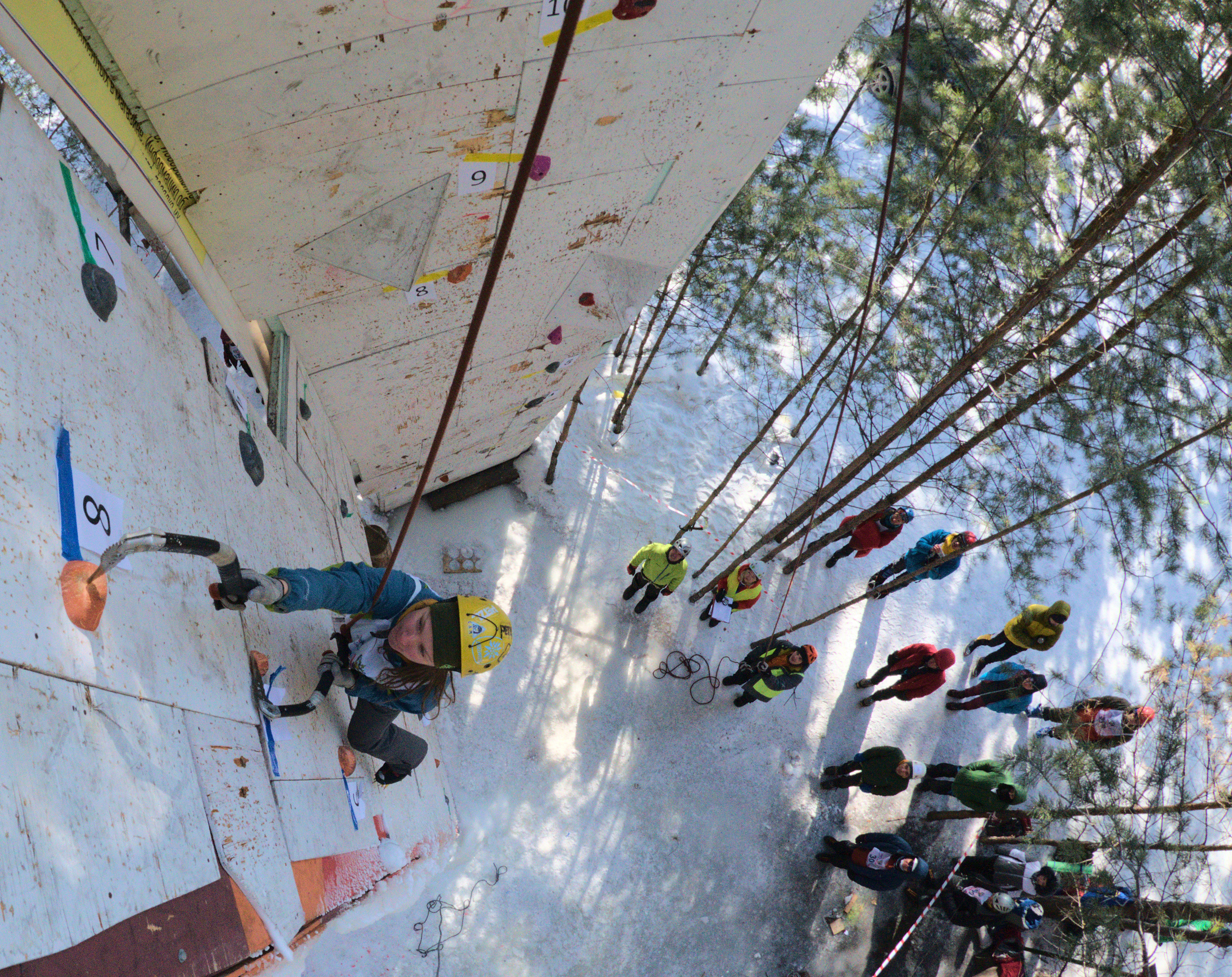 Спортивные фото Ледолазание Новосибирск ФАНСО скалодром ледовые инструменты. Лёд спорт 