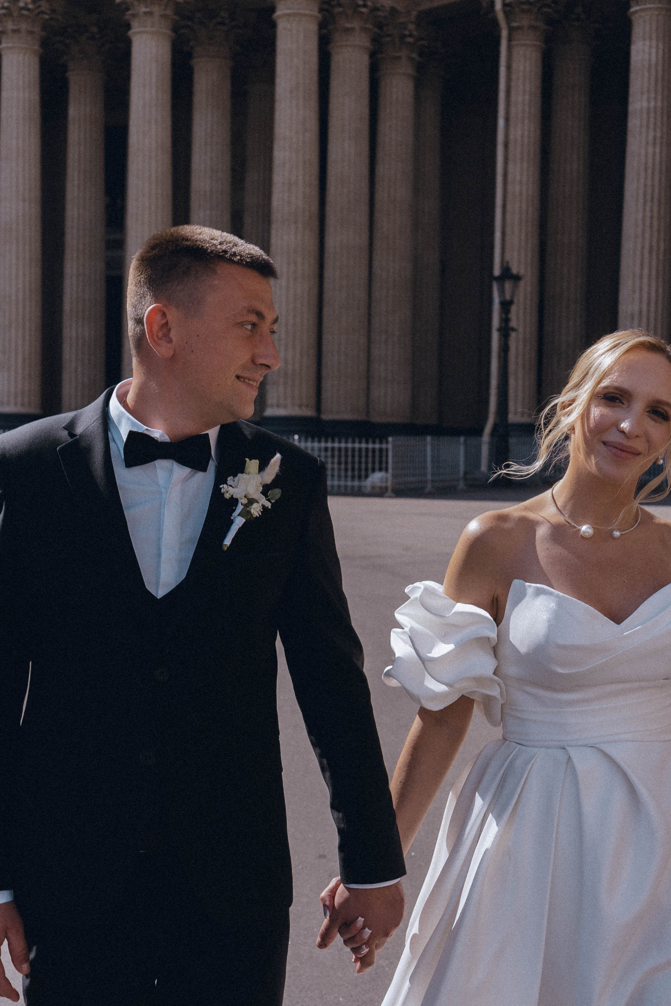 СВАДЕНБНАЯ СЬЕМКА НА КАТЕРЕ ПО КАНАЛАМ САНКТ-ПЕТЕРБУРГА И В АКВАТОРИИ НЕВЫ. Профессиональный фотограф, Санкт-Петербург — Виктория Богомолова