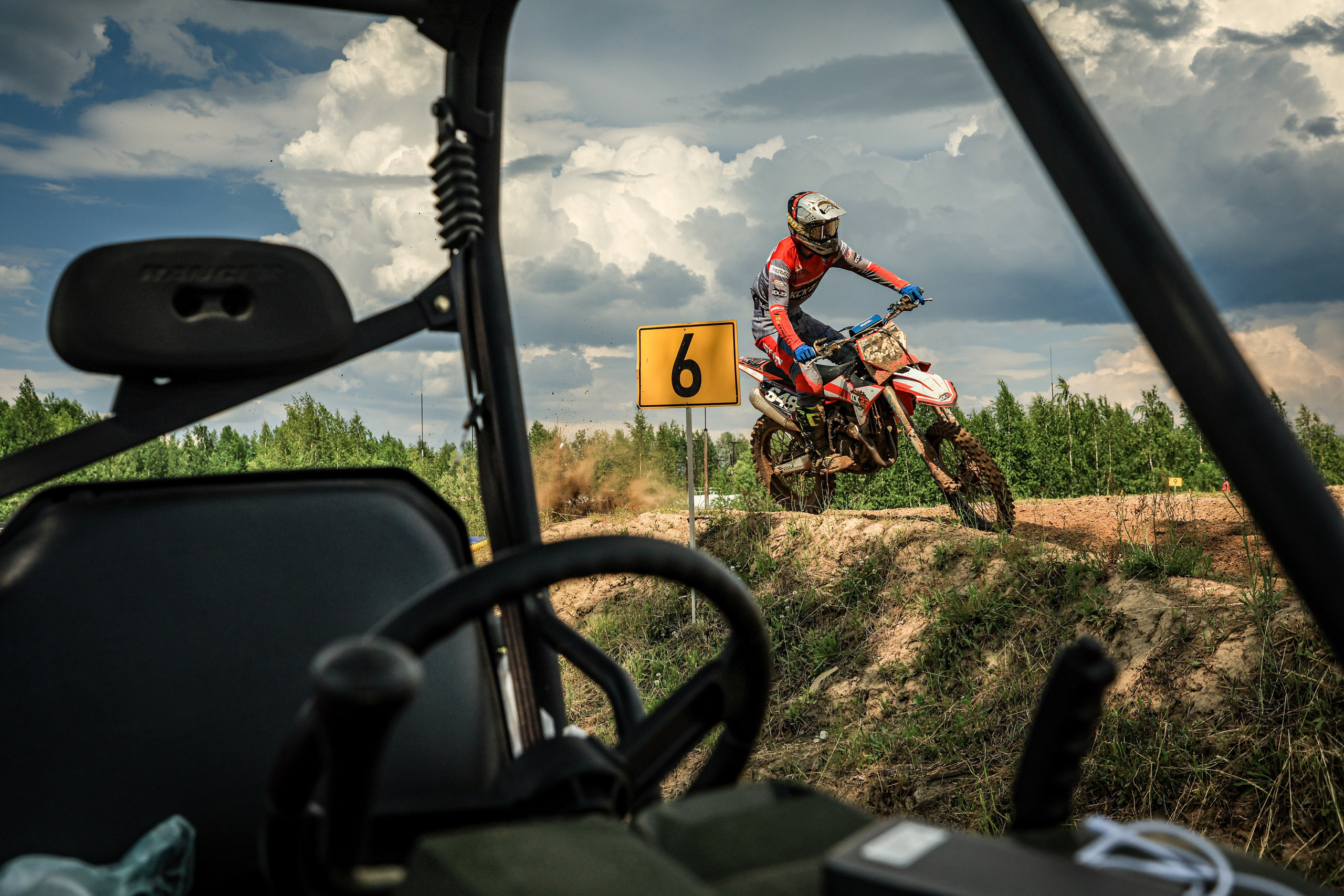 Мотокросс. Спортивный фотограф в Сочи Красной поляне Сергей Канада