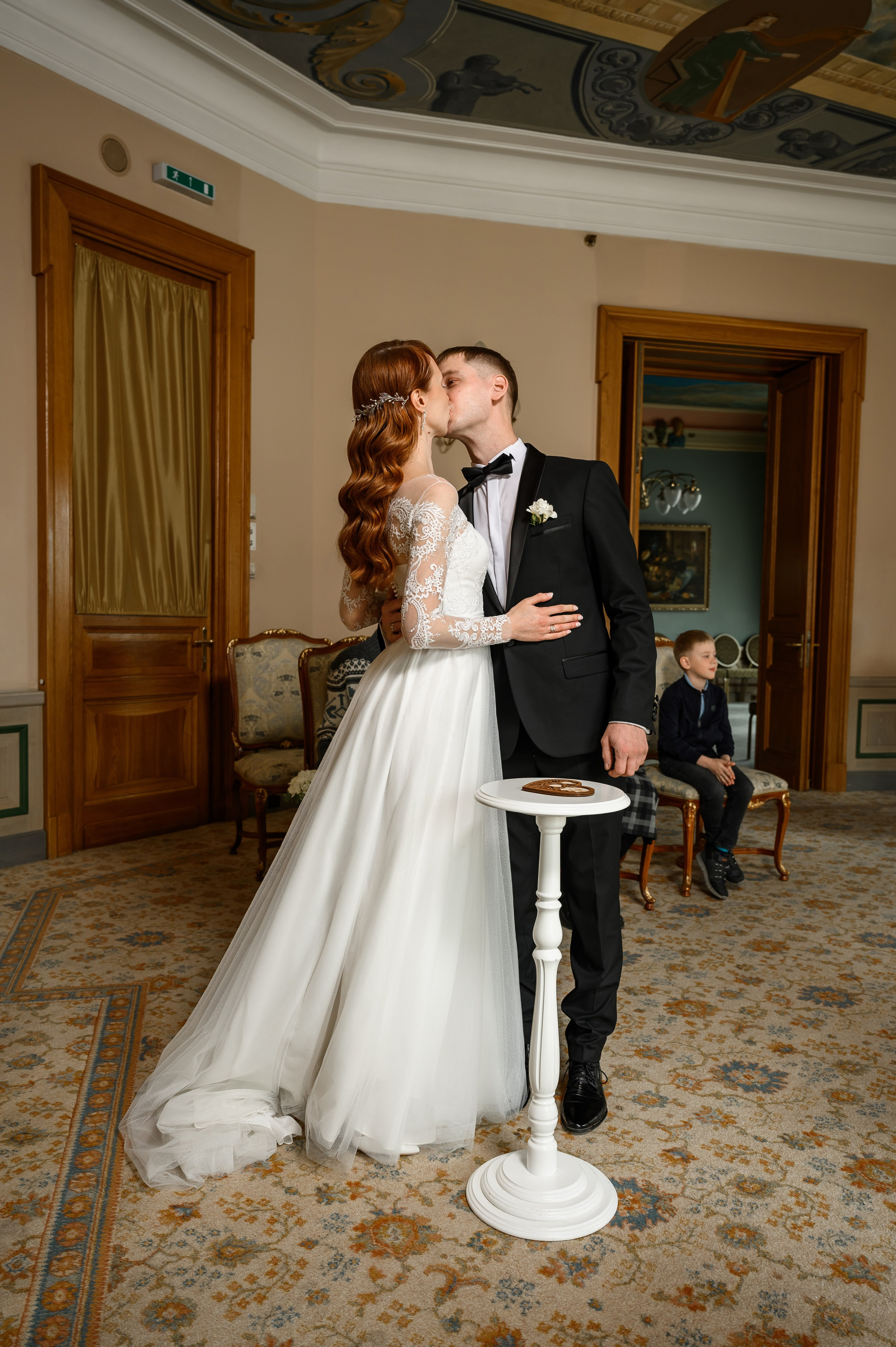 Регистрация брака в гостинице Националь. Свадебный фотограф Москва Юрий Кульман