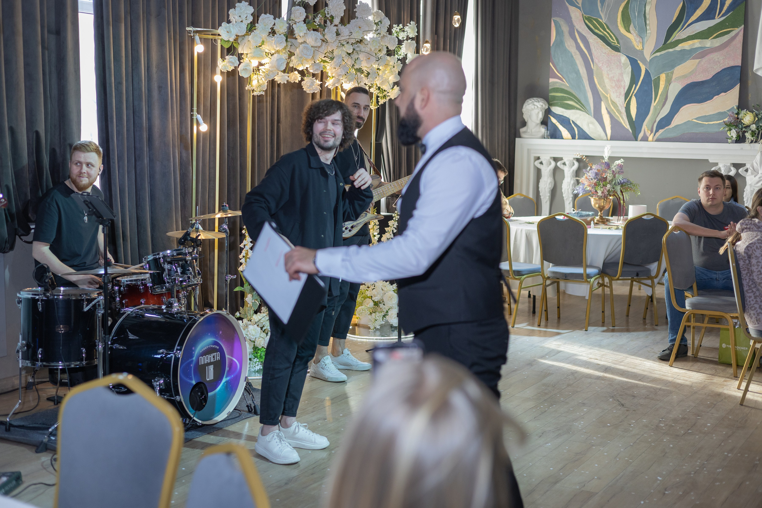 Свадебное чаепитие для молодоженов