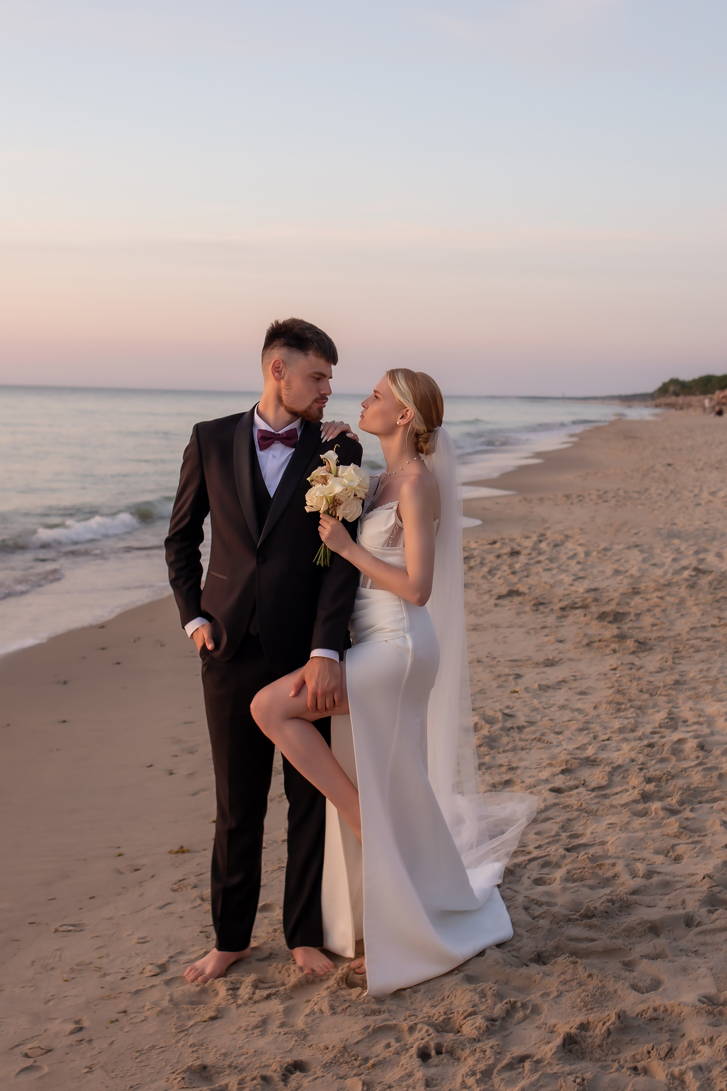 Александра и Влад. На закате. Фотограф в Калининграде Решетникова Алина