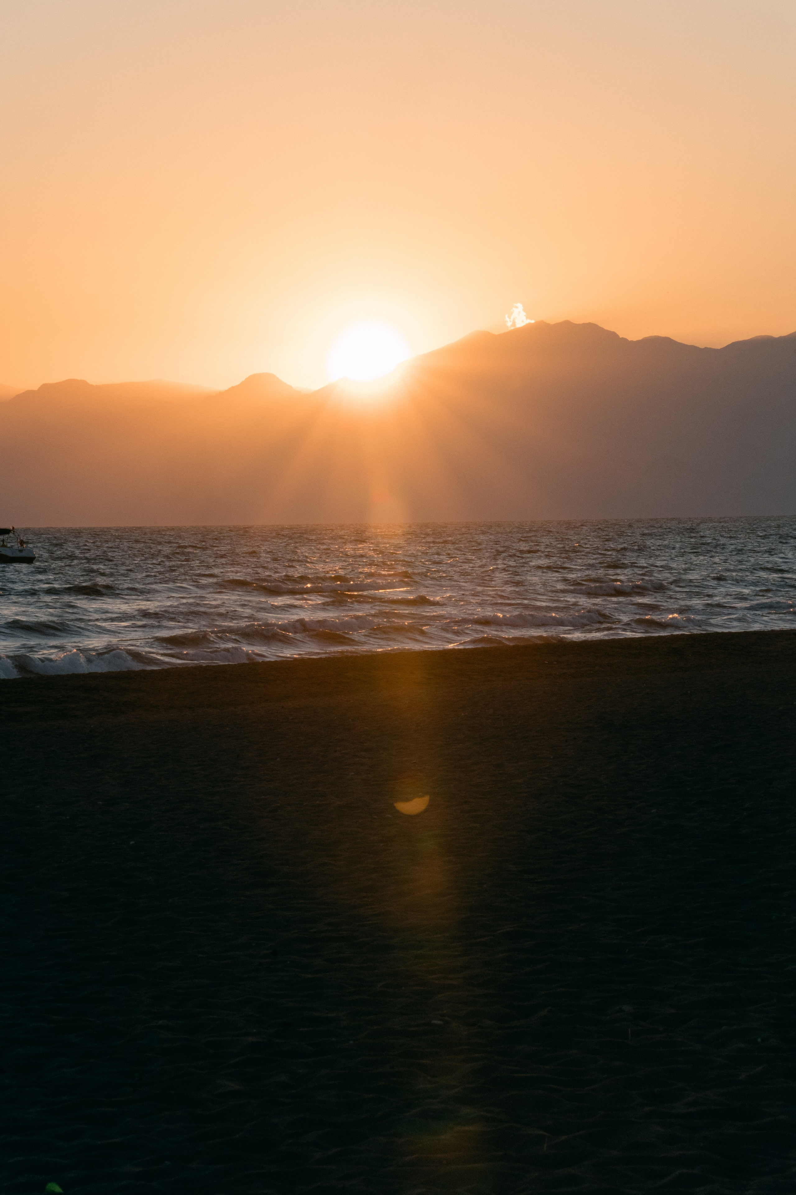 American-Russian Wedding. Wedding & Documentary Photographer based in Nuremberg — available across Europe & Turkey | Vitalii Nasonov