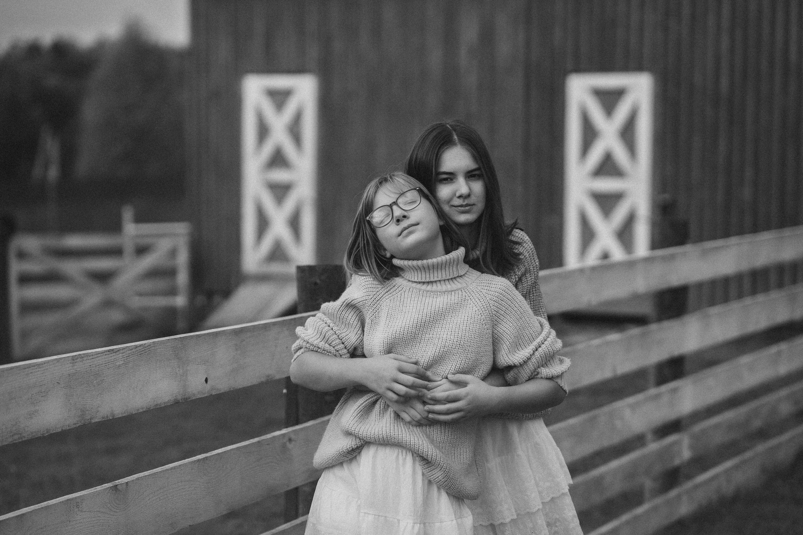 Нюша и Маша. Парк Фермаленд. Семейный и детский фотограф в Сергиев Посаде, Хотьково Якимчук Любовь