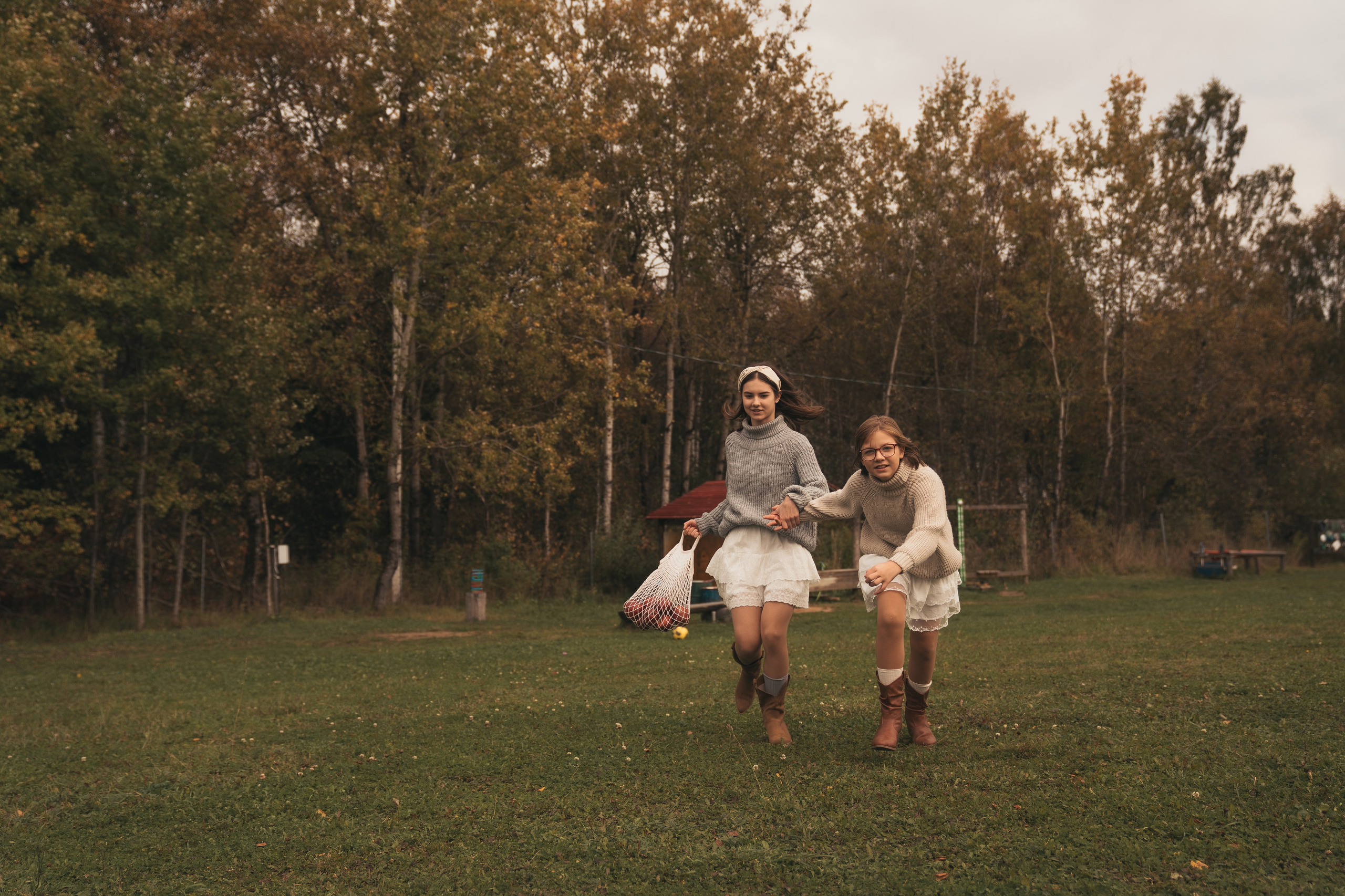 Нюша и Маша. Парк Фермаленд. Семейный и детский фотограф в Сергиев Посаде, Хотьково Якимчук Любовь