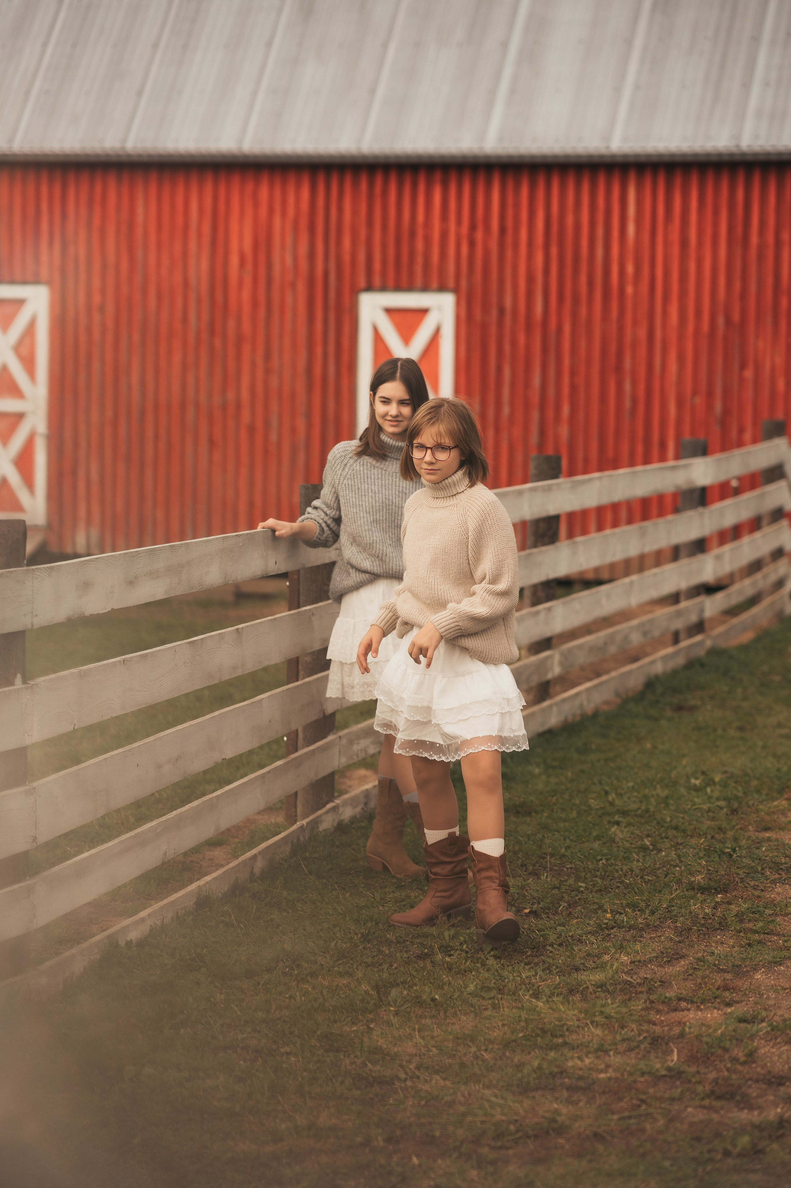 Нюша и Маша. Парк Фермаленд. Семейный и детский фотограф в Сергиев Посаде, Хотьково Якимчук Любовь