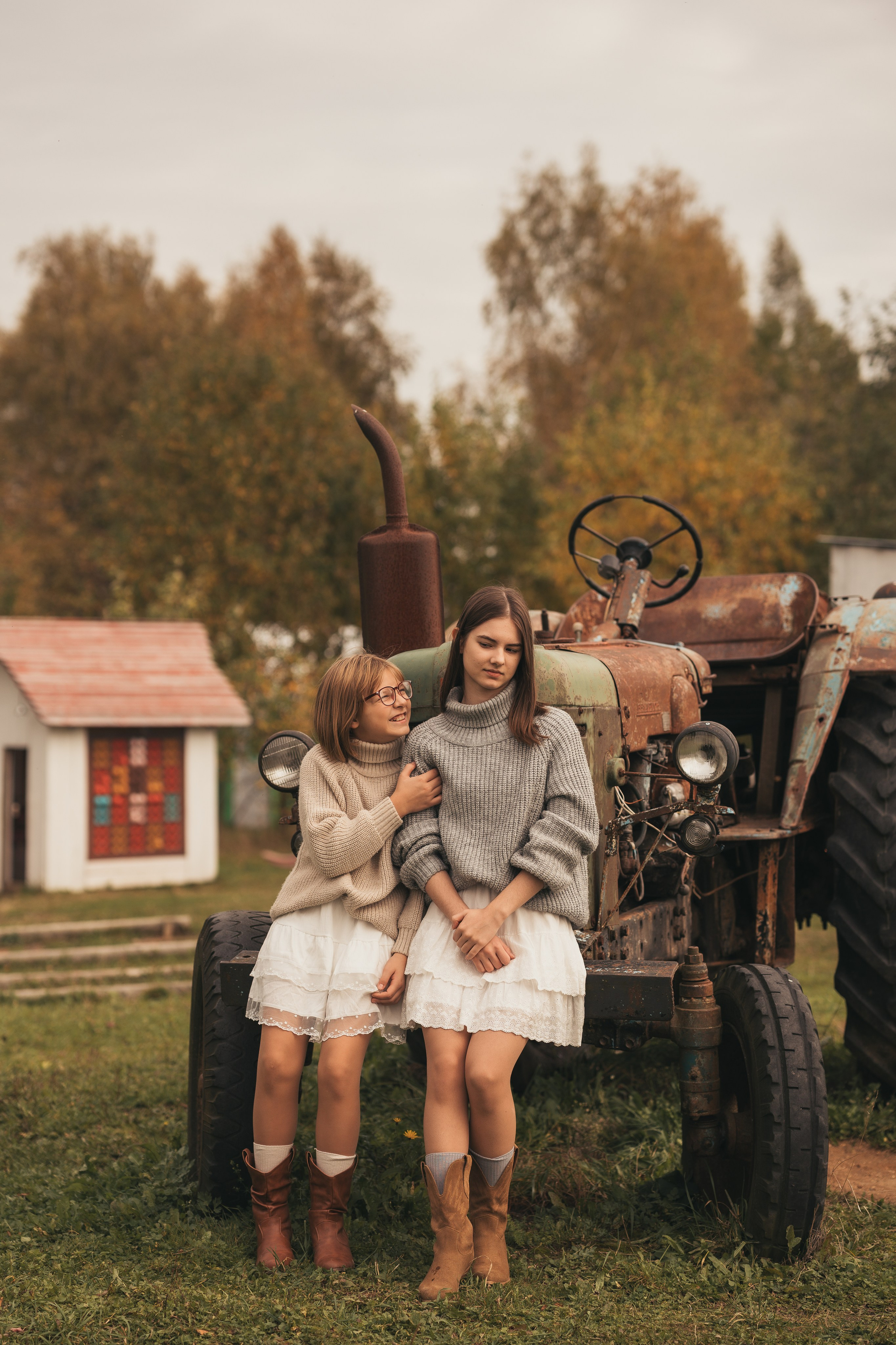 Нюша и Маша. Парк Фермаленд. Семейный и детский фотограф в Сергиев Посаде, Хотьково Якимчук Любовь