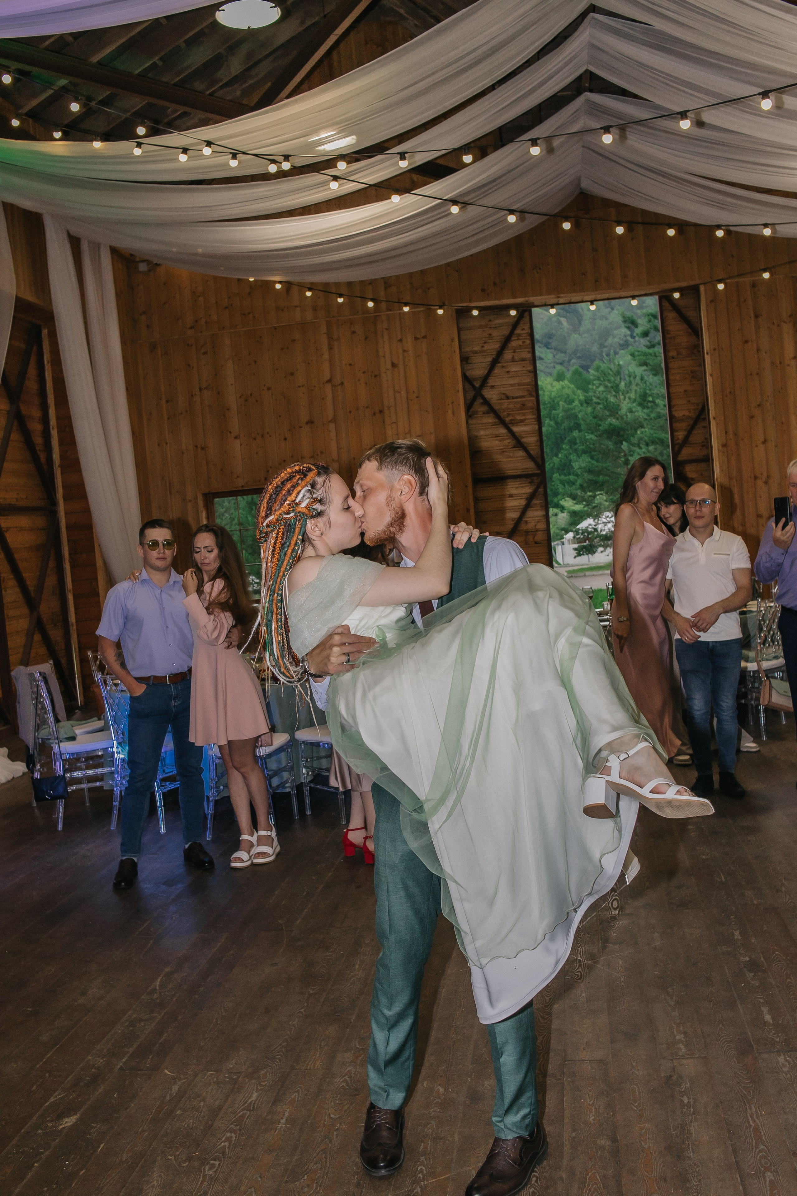 Артур и Марина. Свадьба. Фотограф Регина Крикунова г. Красноярск