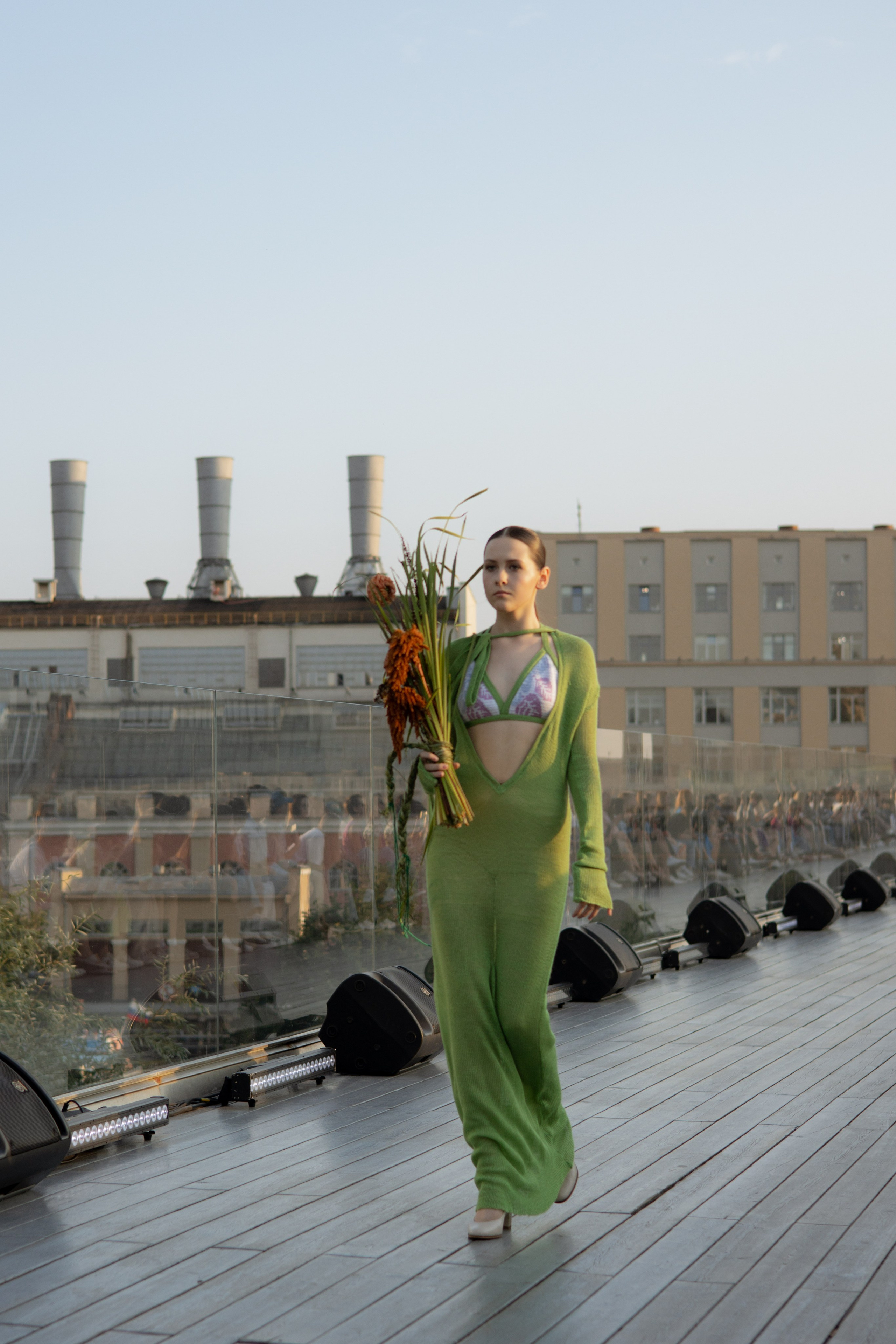 Модный показ. Парящий мост. Оформление свадеб, декор свадеб Вера Маркова, Москва