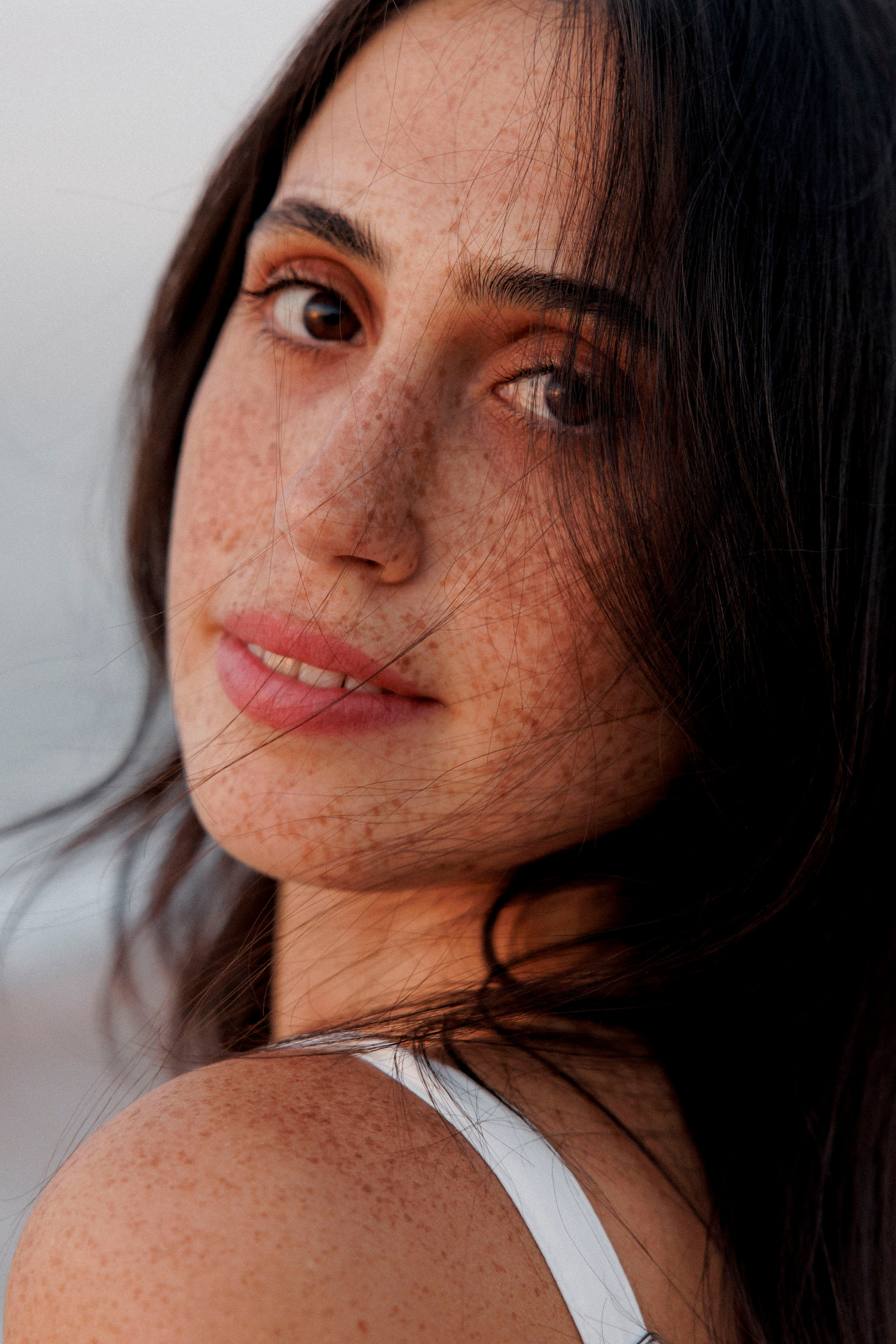 First year family photos near the sea. Главная