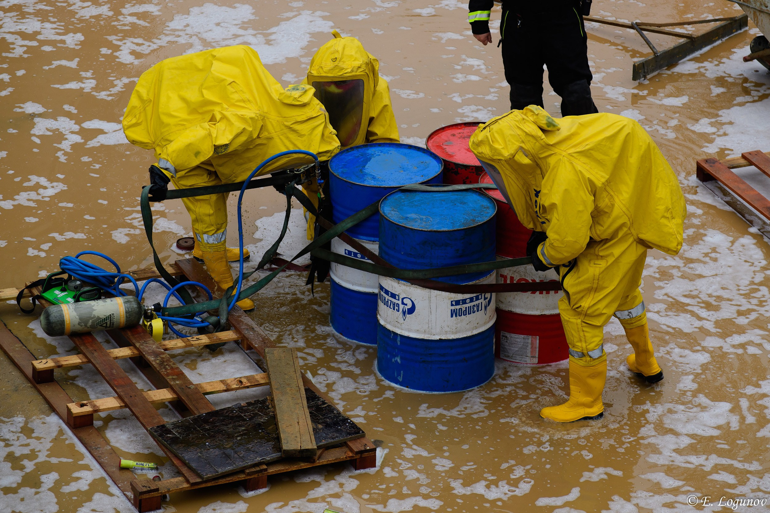 Комплексные пожарно-тактические учения «Действия органов управления, сил и средств МГСЧС по отработке вопросов ликвидации чрезвычайной ситуации, возникшей в следствии пожара в высотном здании»