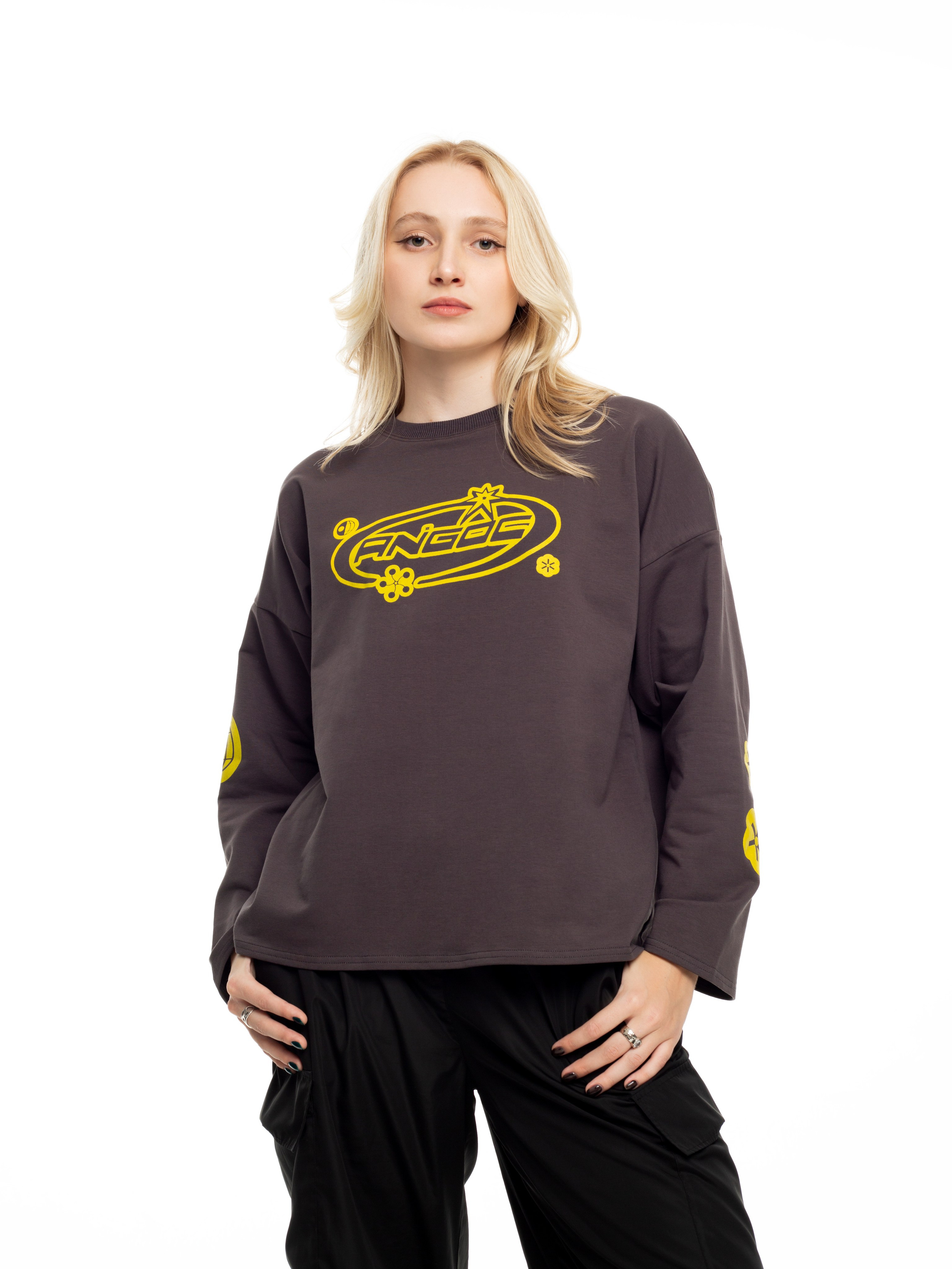 КАТАЛОГ | белый фон. RUNA production — стильные съемки для брендов