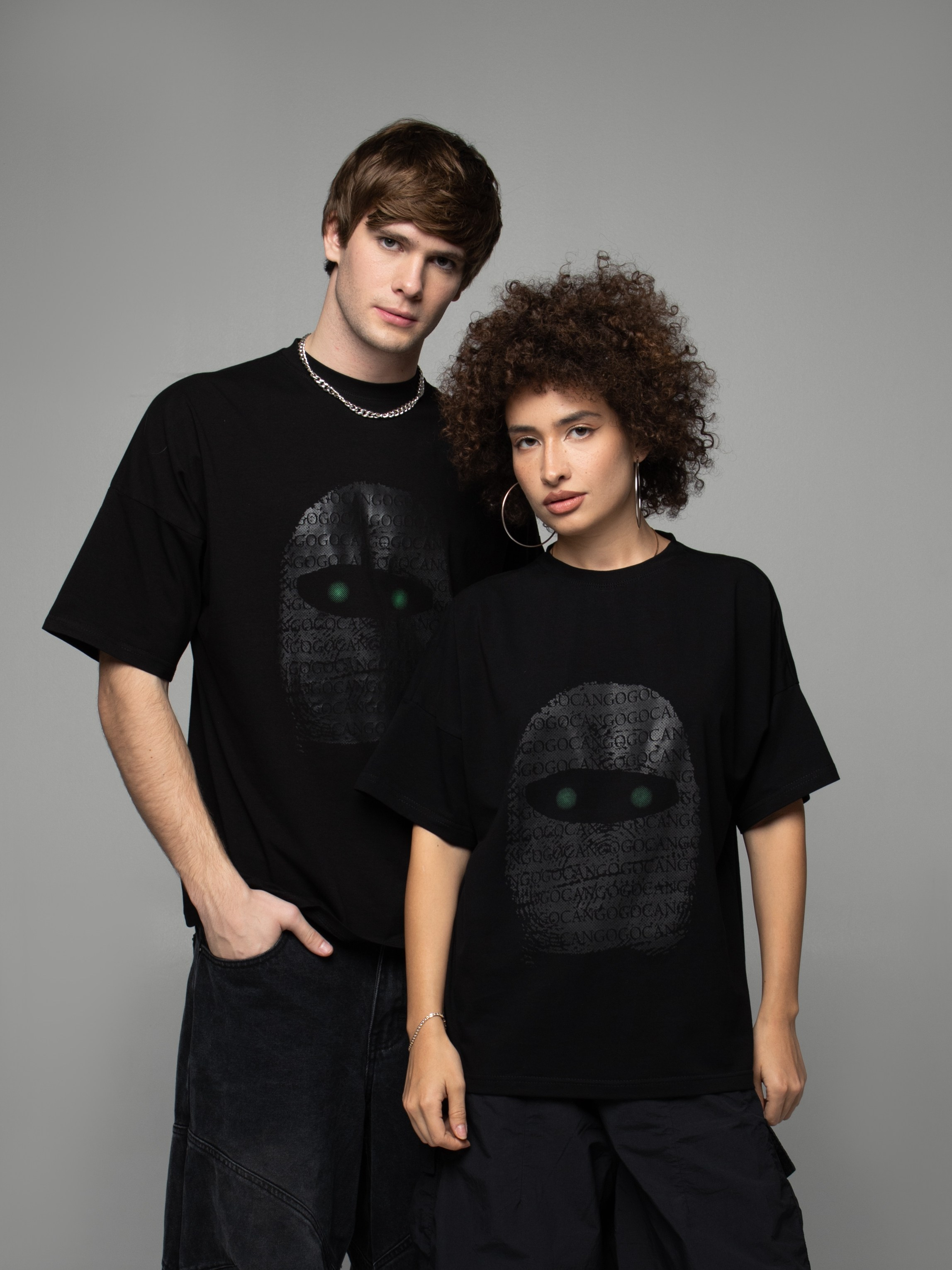 КАТАЛОГ | серый фон. RUNA production — стильные съемки для брендов