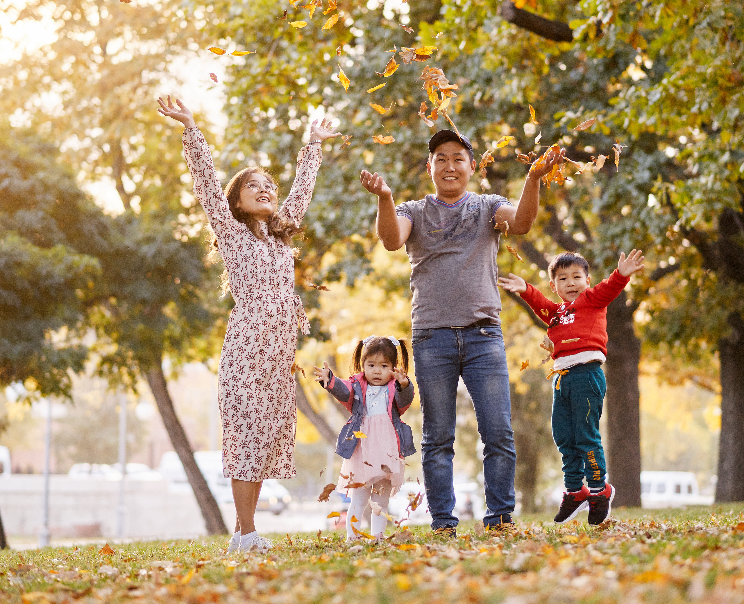 Семейная осенняя. Студийный, семейный, свадебный, фэшн и ню фотограф в Астрахани, производство выпускных альбомов. Руслан Кондрашин