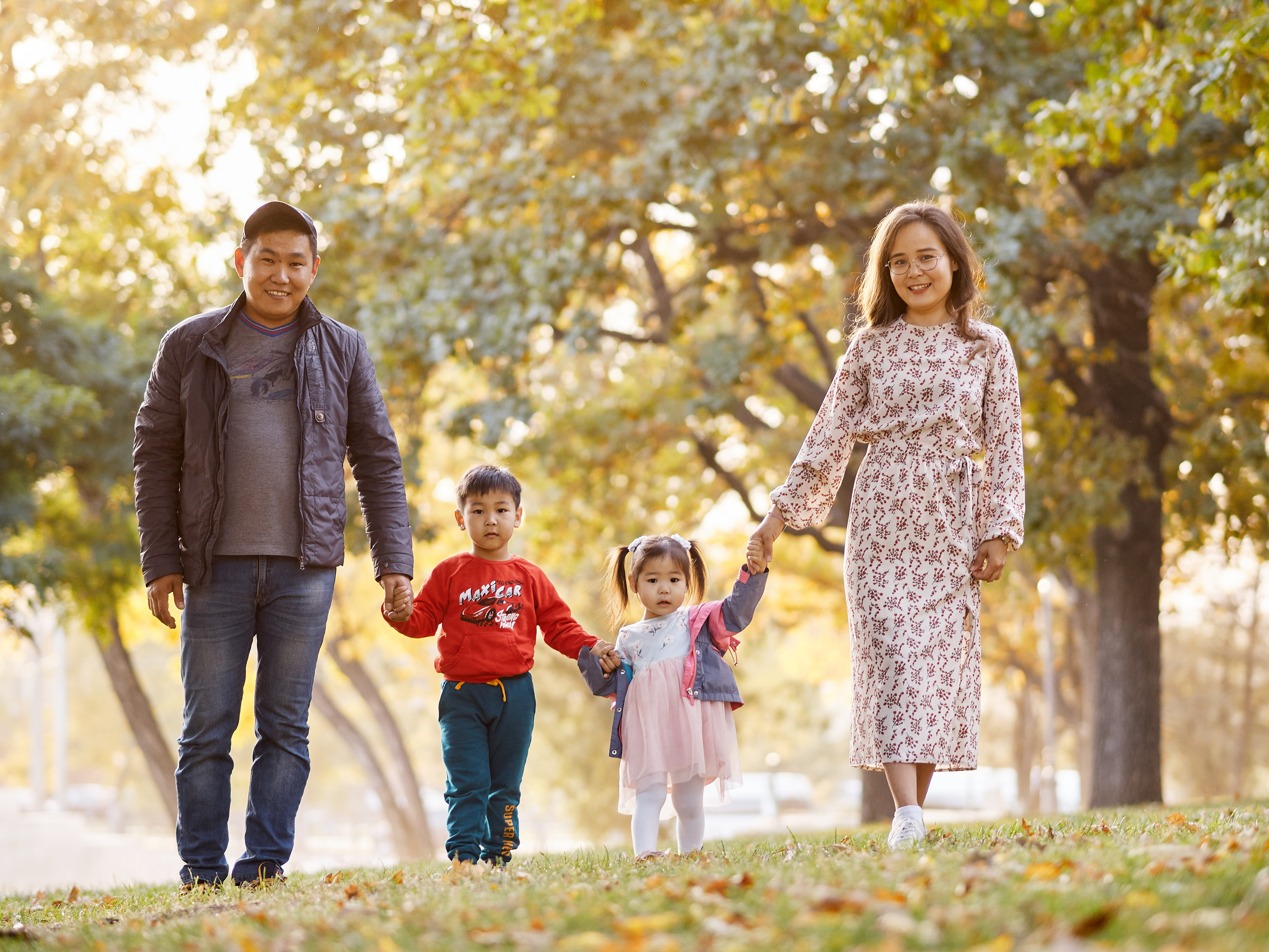 Семейная осенняя. Студийный, семейный, свадебный, фэшн и ню фотограф в Астрахани, производство выпускных альбомов. Руслан Кондрашин