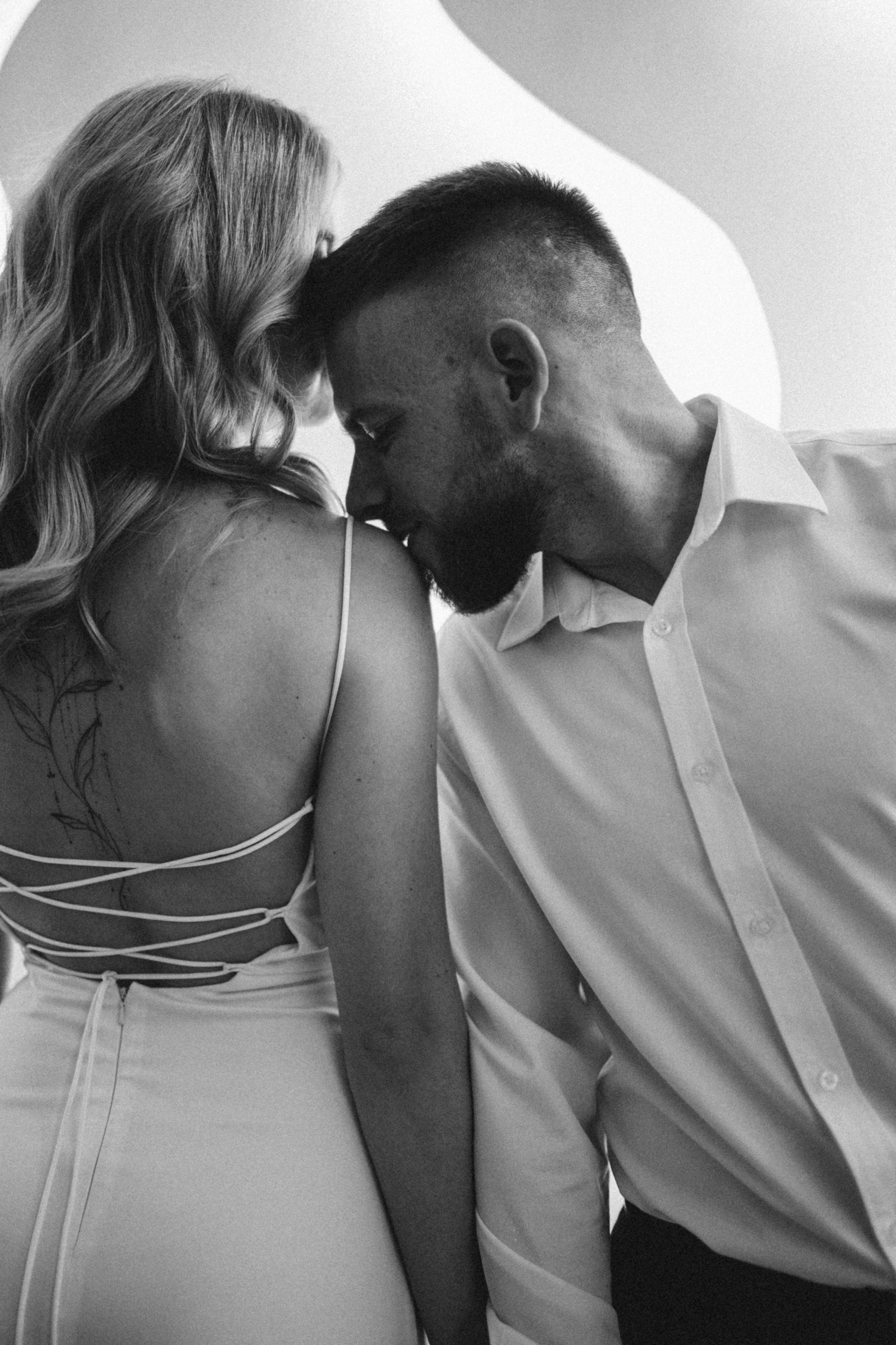 Коля и Алёна в студии. Семейный и свадебный lifestyle-фотограф в Москве Мария Петрова