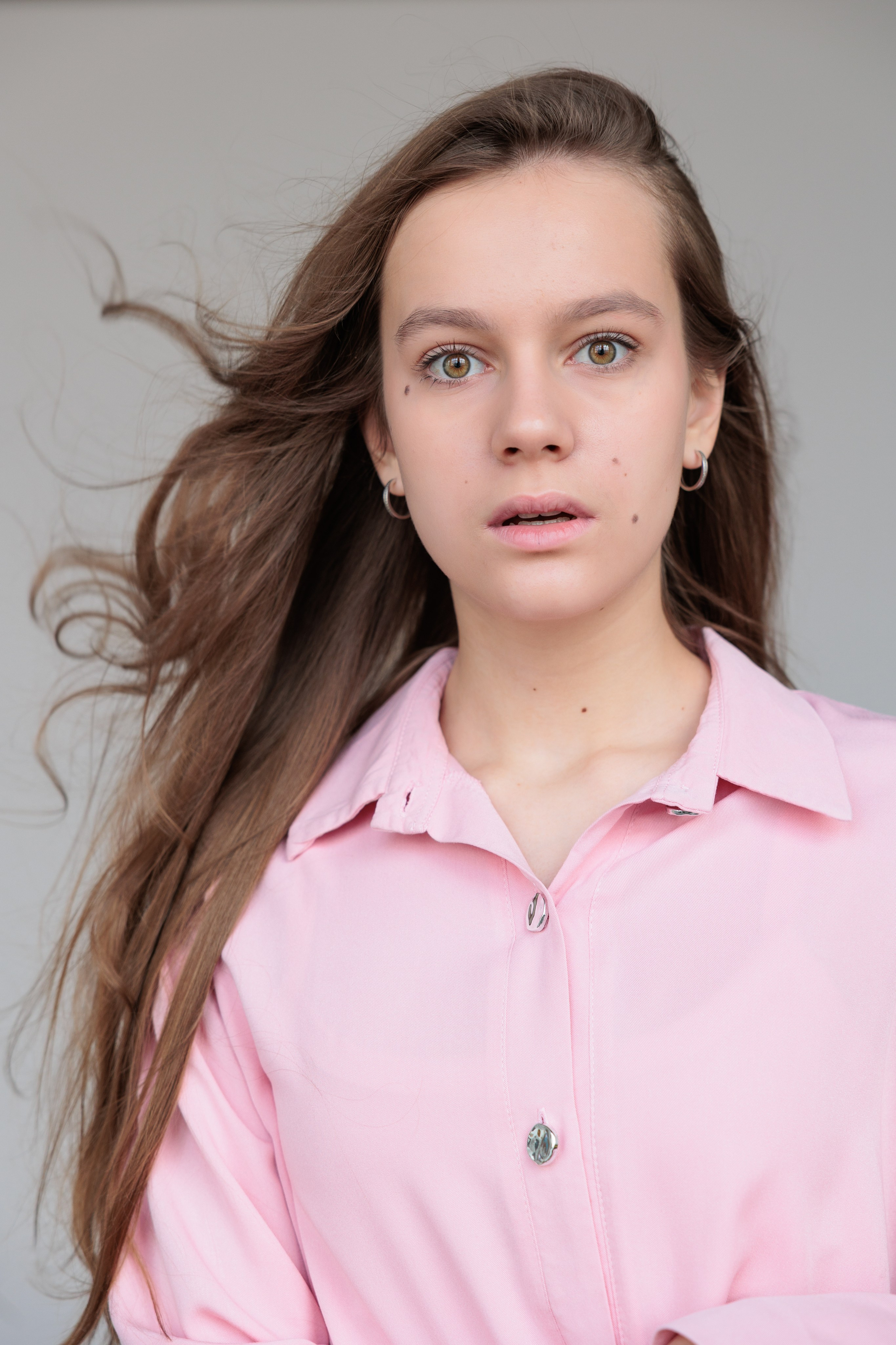 ПОЛИНА. Я фотограф из Москвы к Вашим услугам