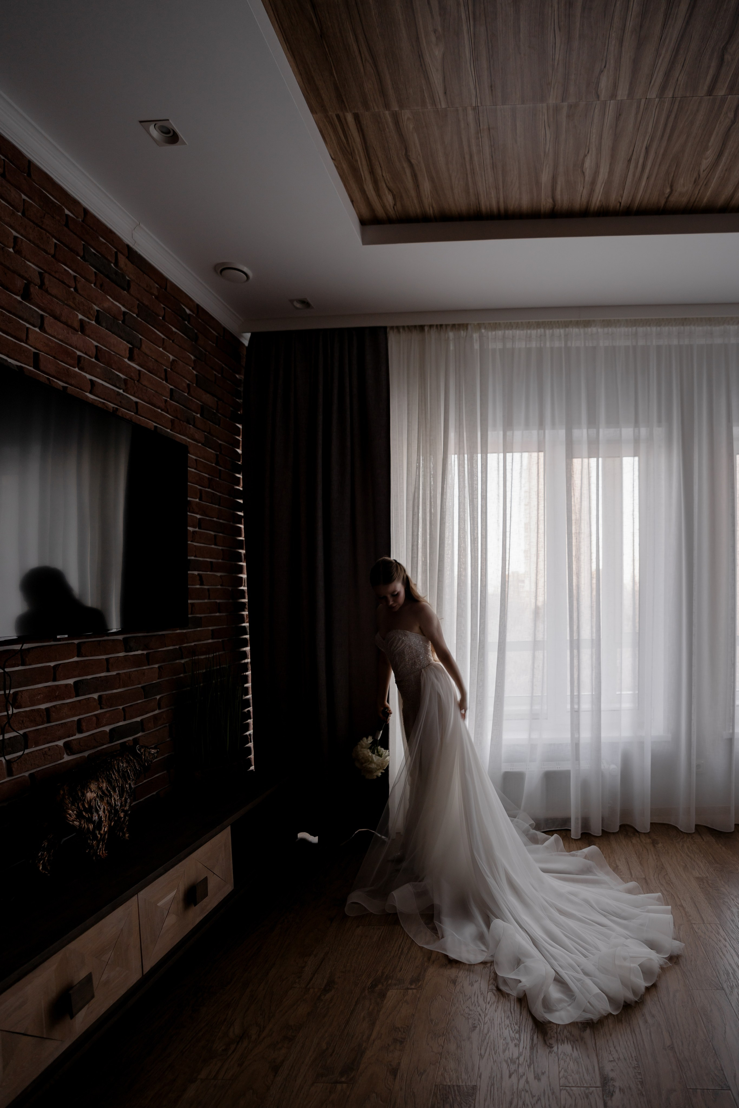 СВАДЕБНАЯ СЬЕМКА СБОРОВ В ОТЕЛЕ И ВЫЕЗД НА ЦЕРЕМОНИЮ (СНЯТО В СИБИРЕ В НИЖНЕВАРТОВСКЕ)М. Профессиональный фотограф, Санкт-Петербург — Виктория Богомолова