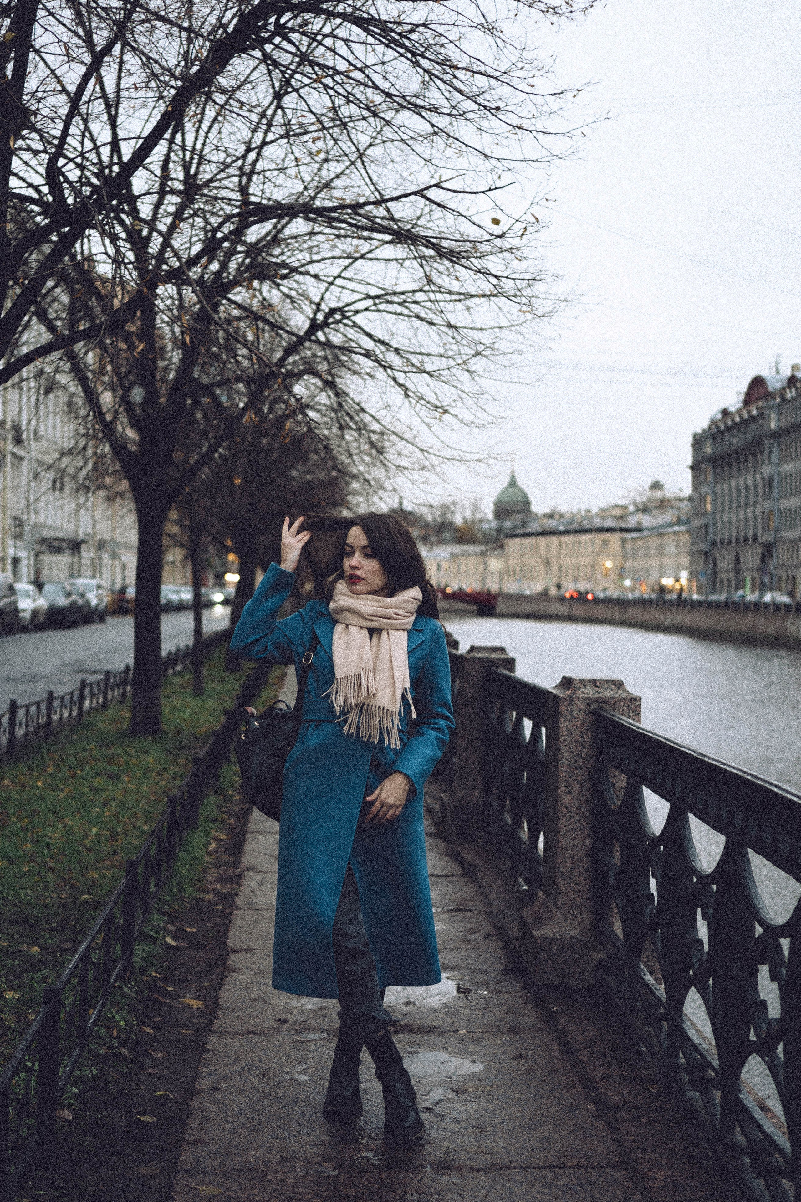 Прогулочная фотосессия по центру. Профессиональный фотограф, Санкт-Петербург — Виктория Богомолова