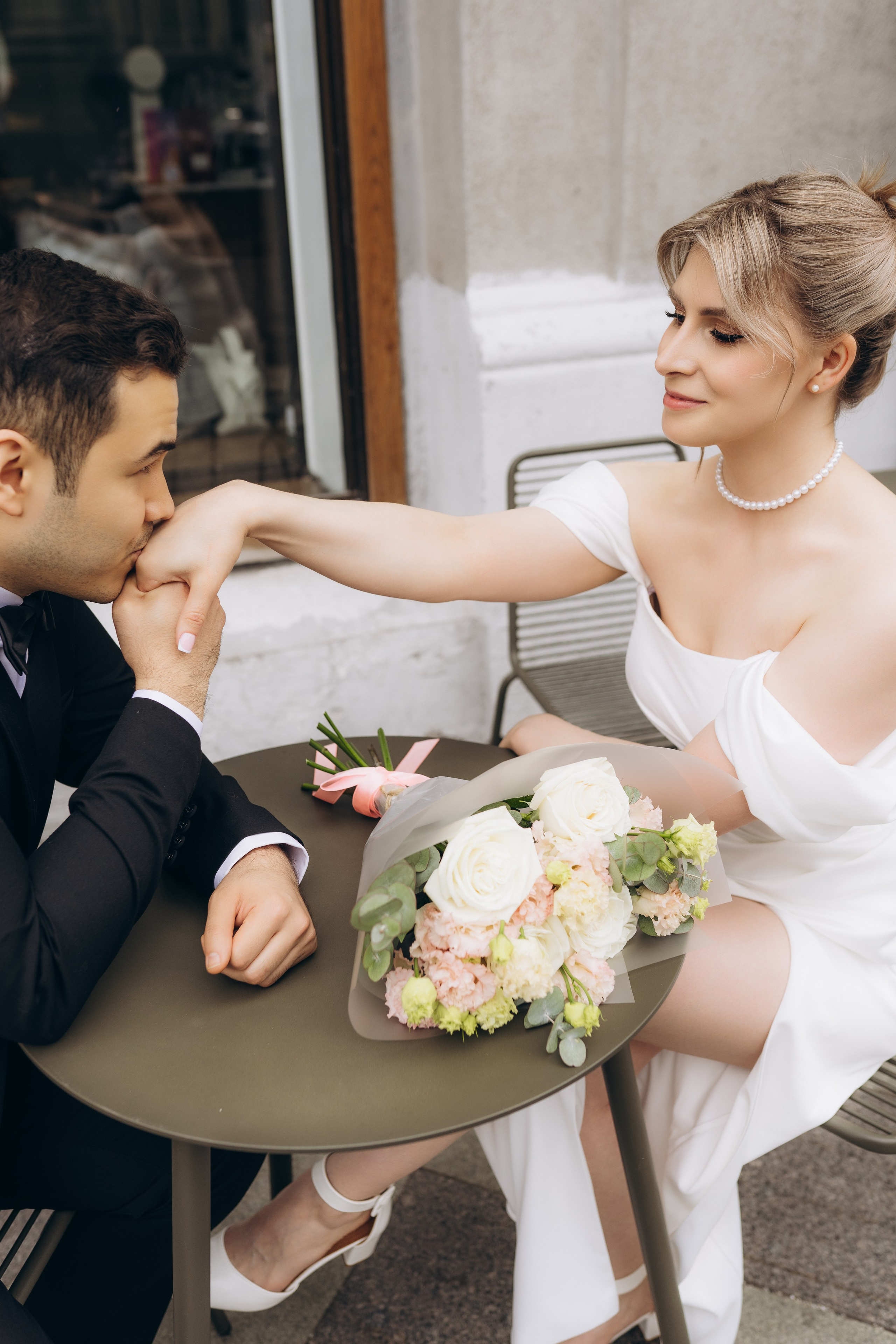 Свадебная фотопрогулка в Москве по центру. Свадебный фотограф в Москве Анна Полушина