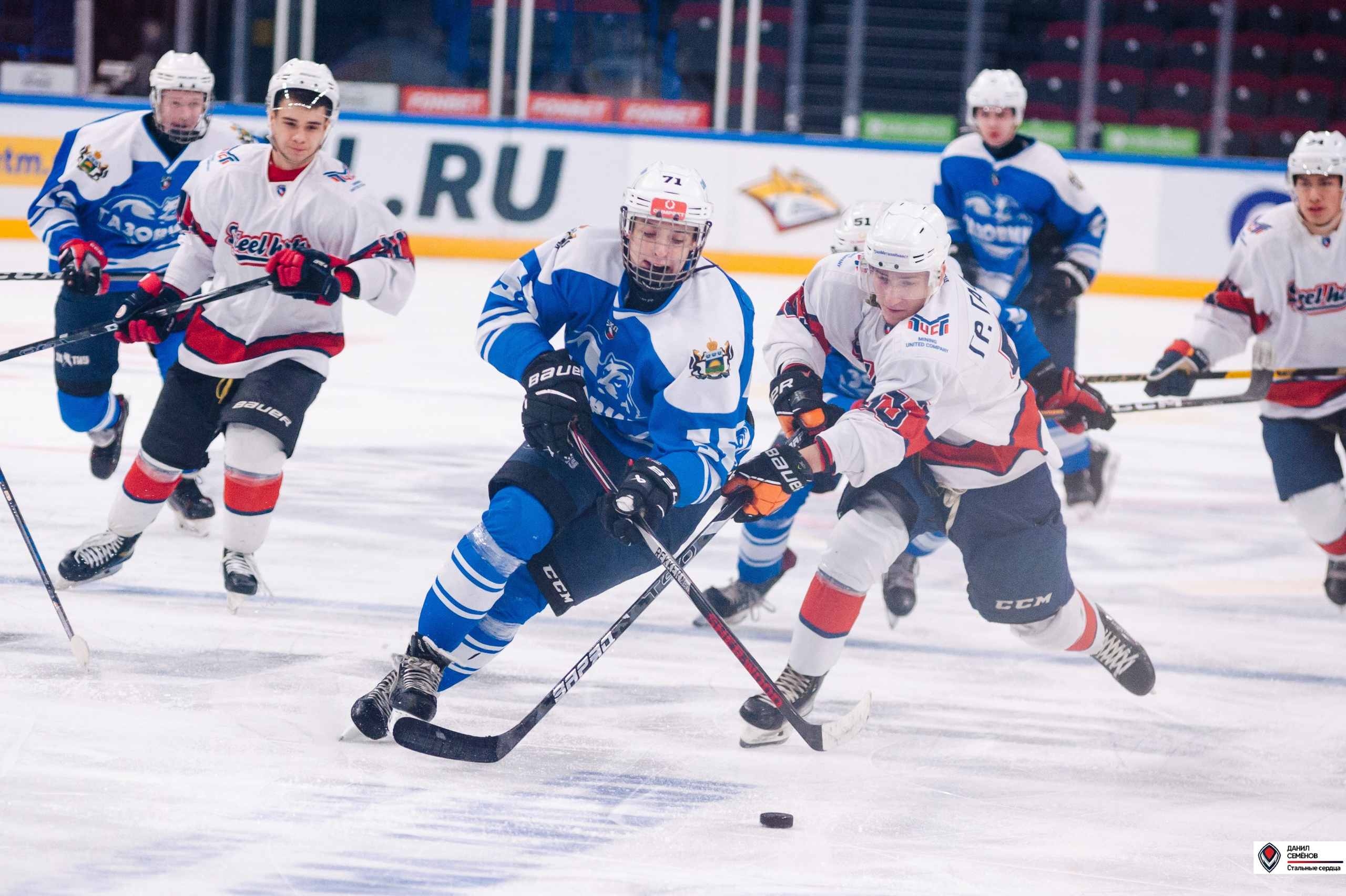 Чемпионат СХЛ. Стальные сердца — Газовик. Фотограф Магнитогорск Данил Семенов