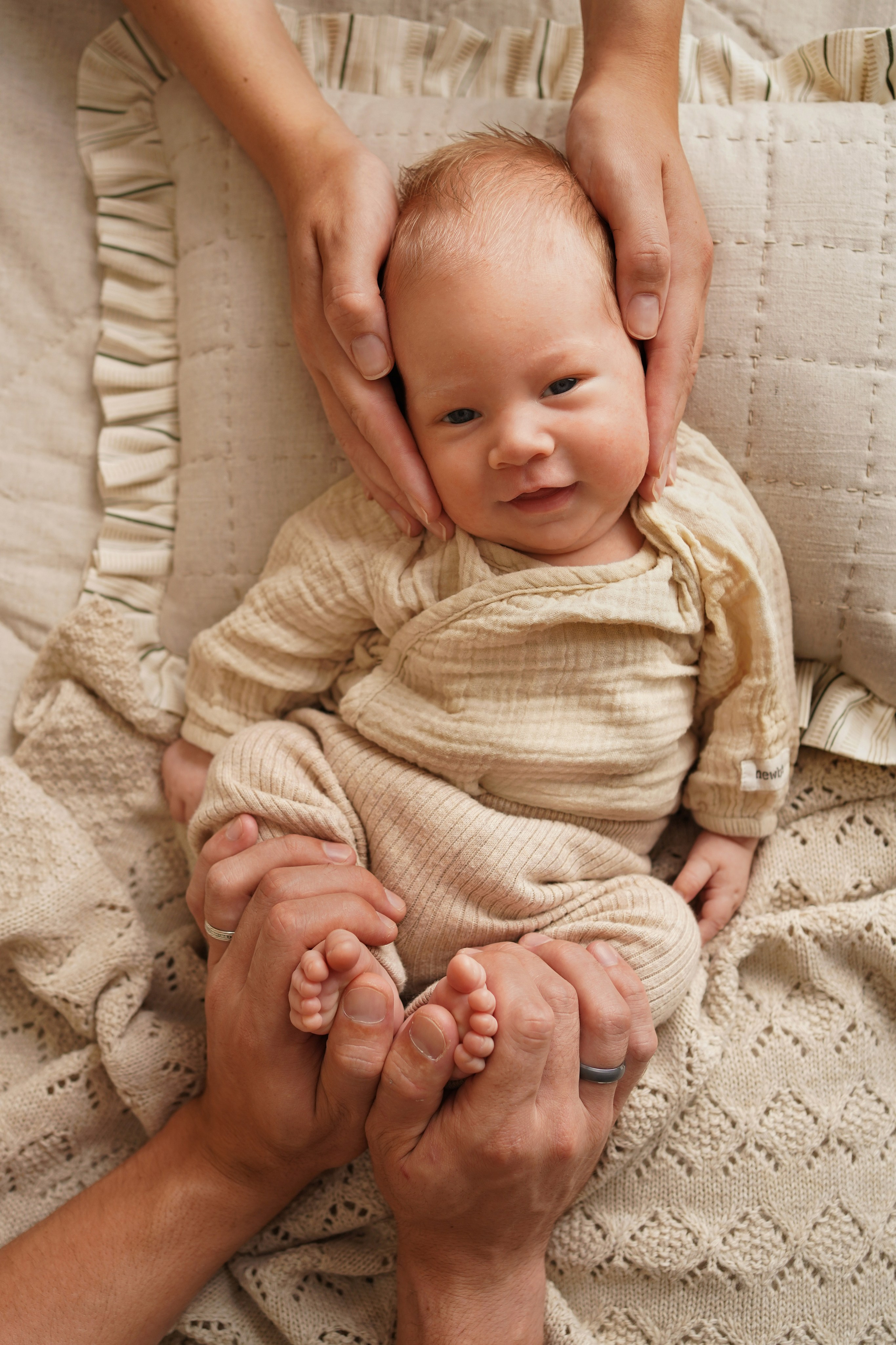 Детская фотосессия новорожденных мальчиков. Детский фотограф и фотограф новорожденных в Калининград Оксана Иваний