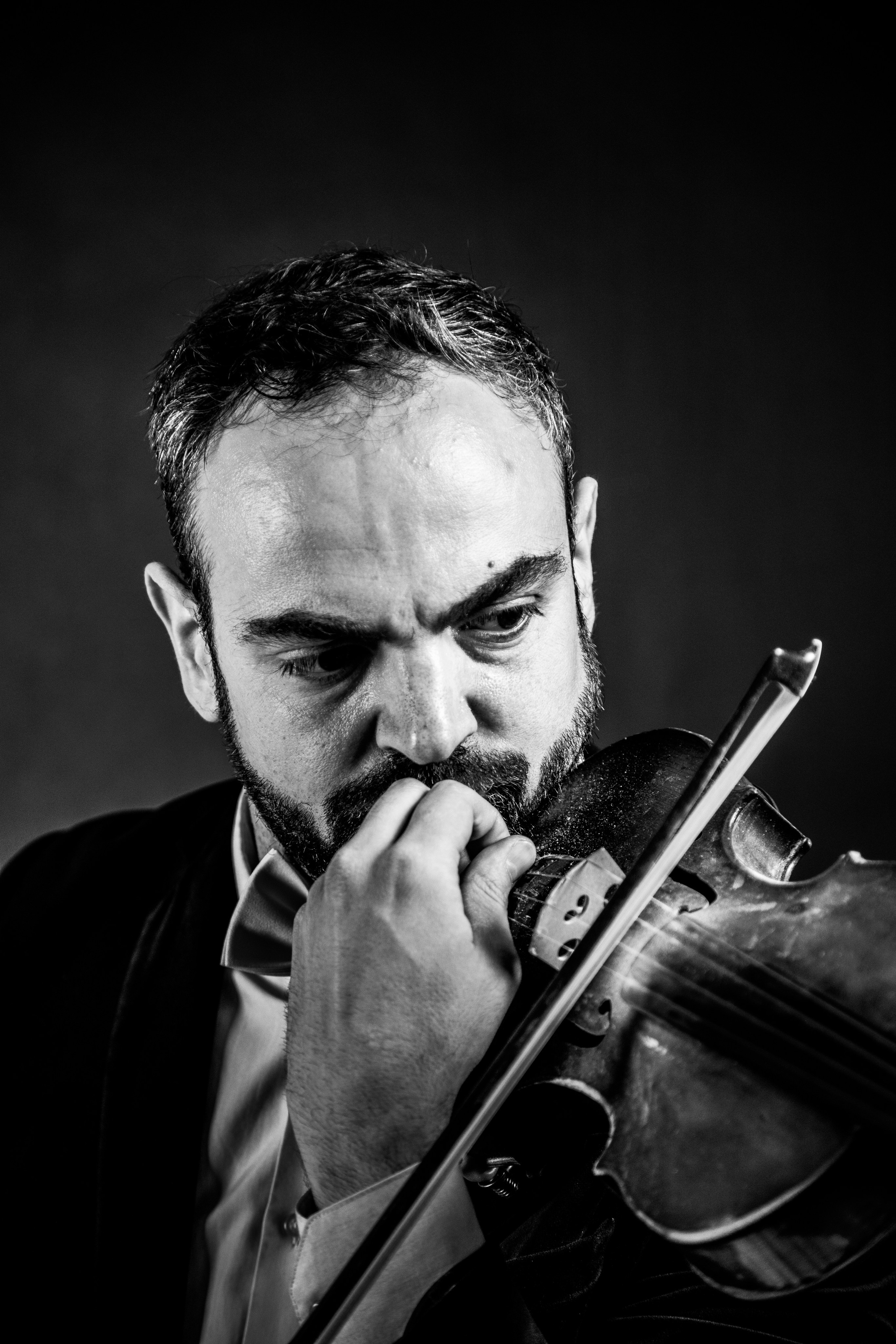 Фотосессия для предпринимателя: основателя видеостудии и видеопродакшена «ARMAKO FILMS» Айка Акопяна. Коммерческий фотограф в Санкт-Петербурге и Москве Полина Мамонтова